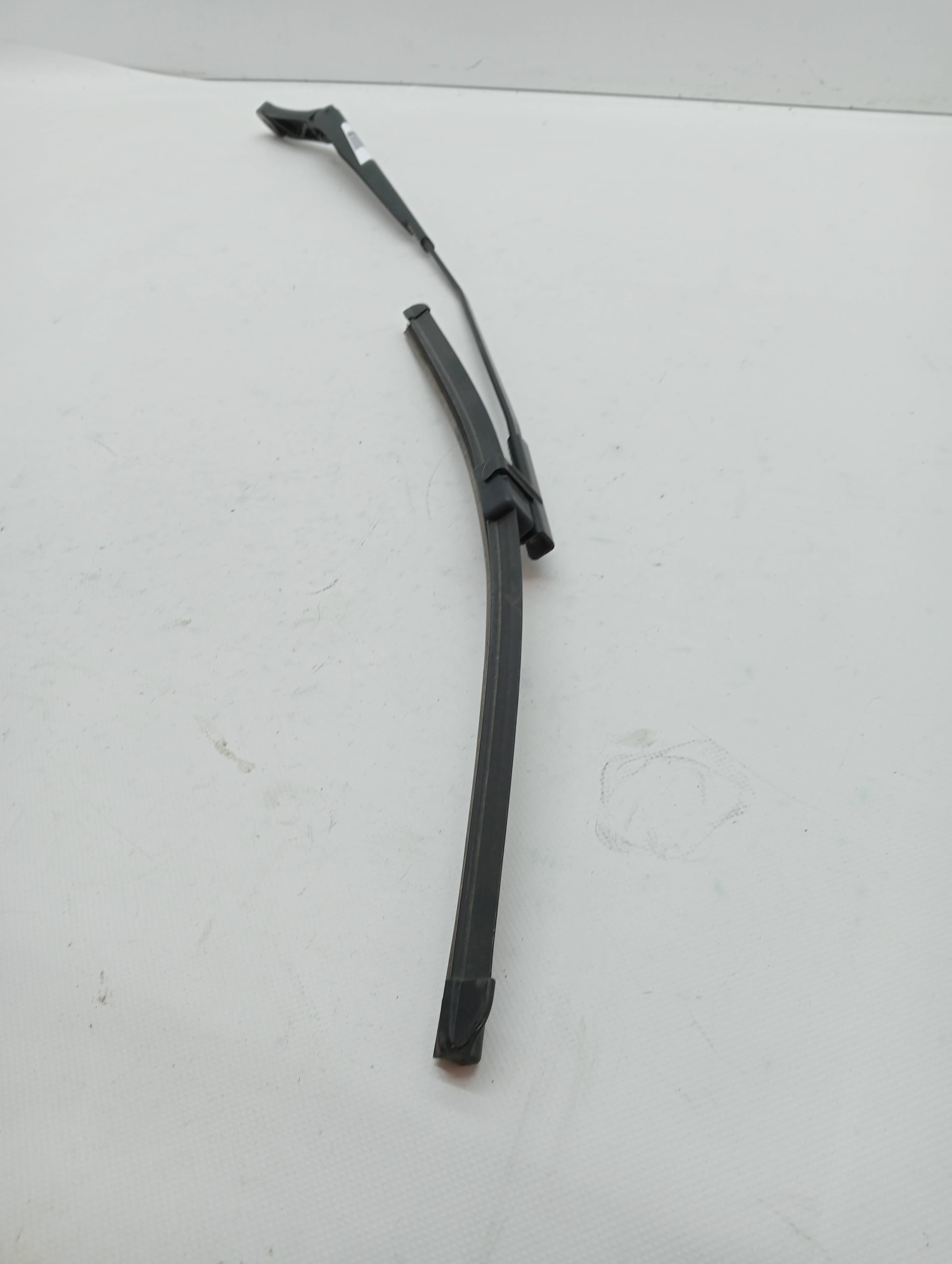 Brazo limpia delantero derecho AUDI A3 (8L)