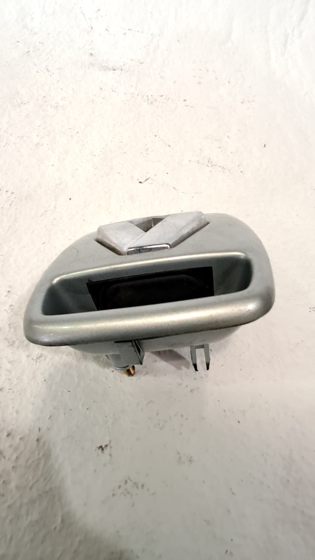 Maneta exterior porton RENAULT LAGUNA (B56) 3