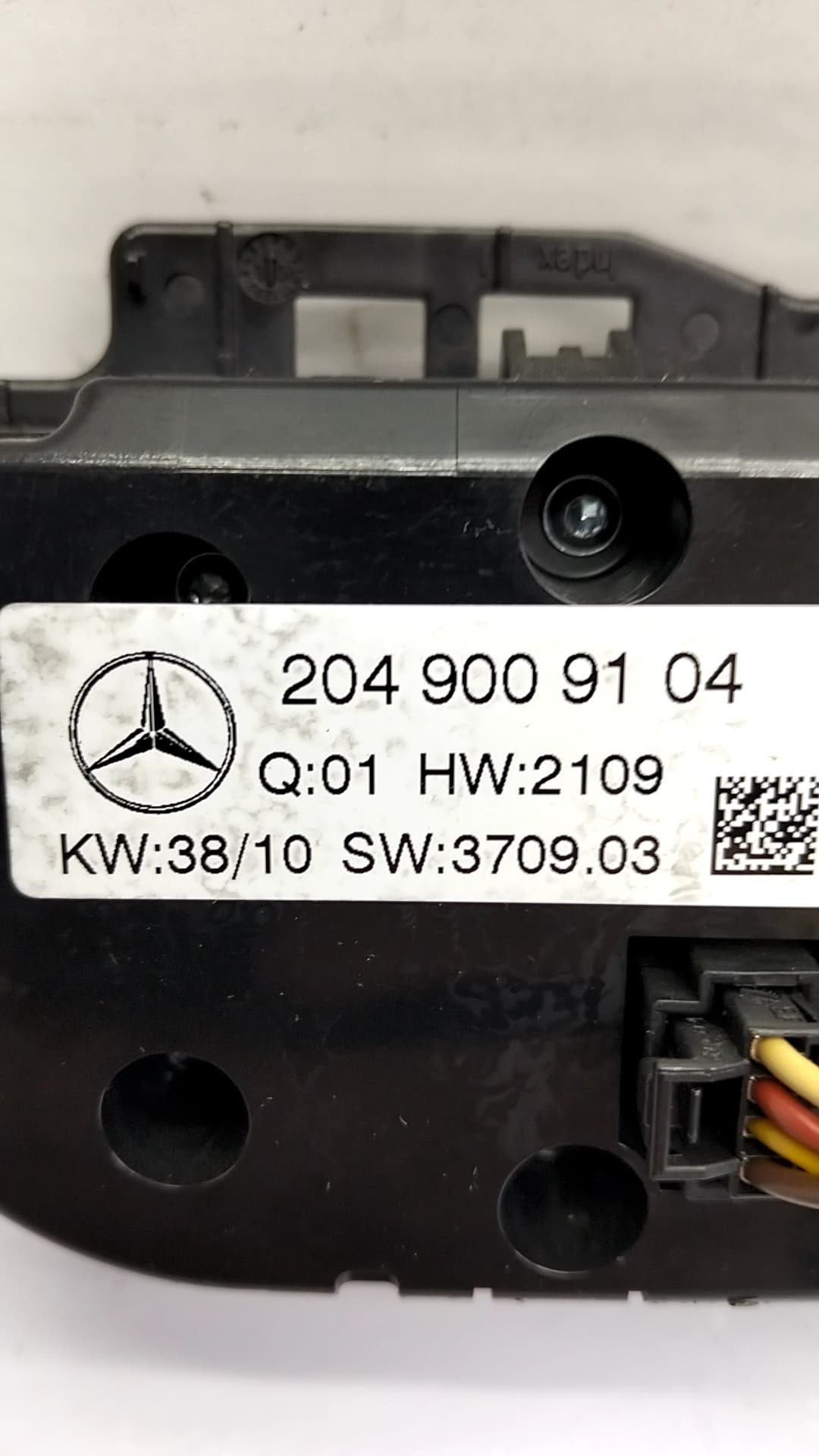 Recambio MERCEDES-BENZ CLASE C (W203) BERLINA ref. A2049009104 2