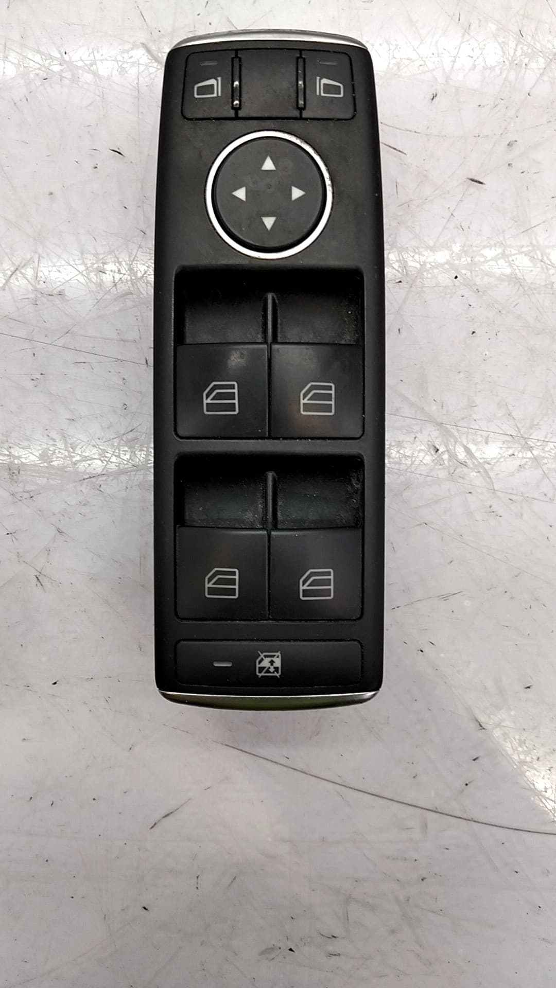 Mando elevalunas delantero izquierdo MERCEDES-BENZ CLASE C (W203) BERLINA