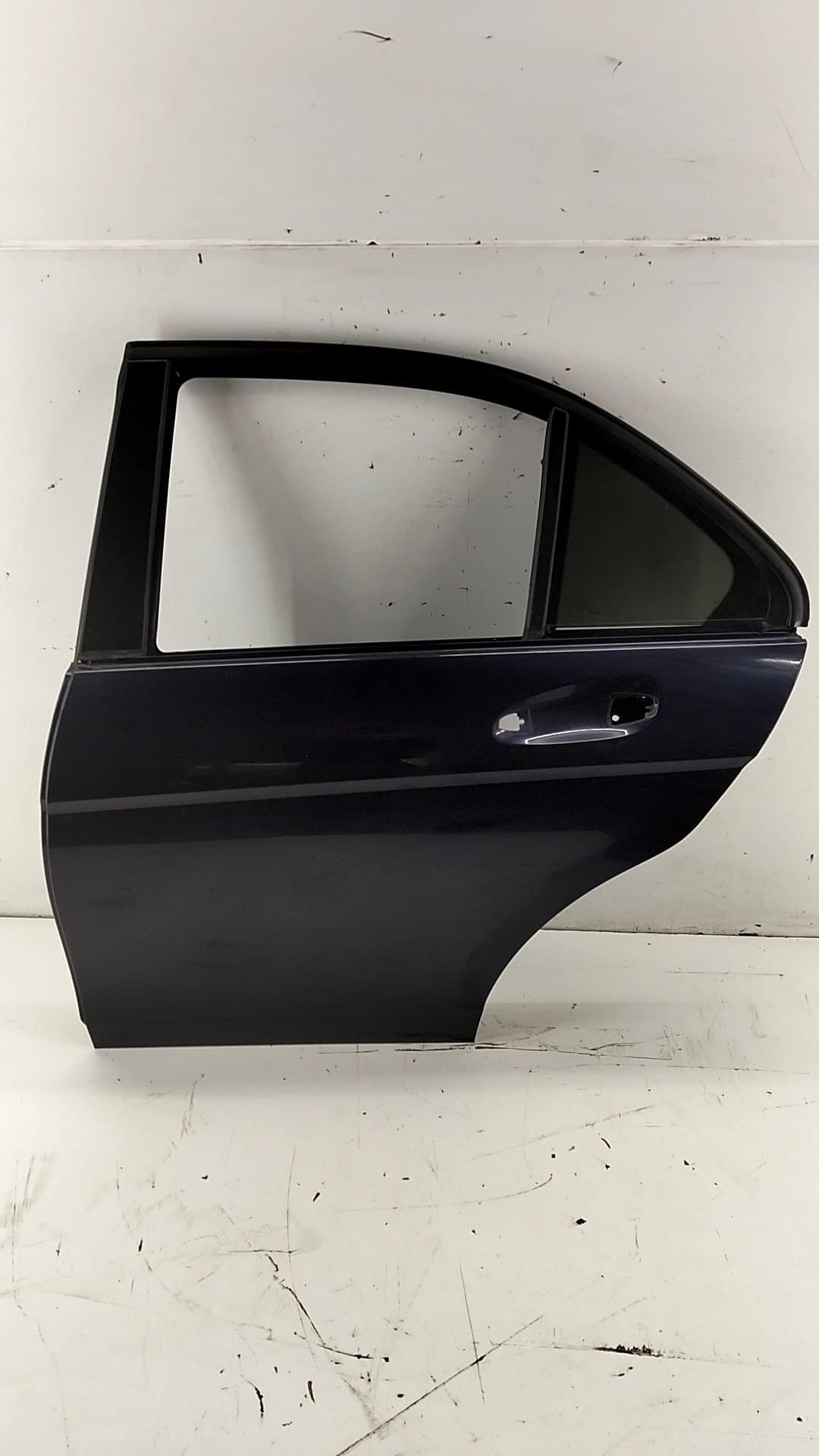 Puerta trasera izquierda MERCEDES-BENZ CLASE C (W203) BERLINA
