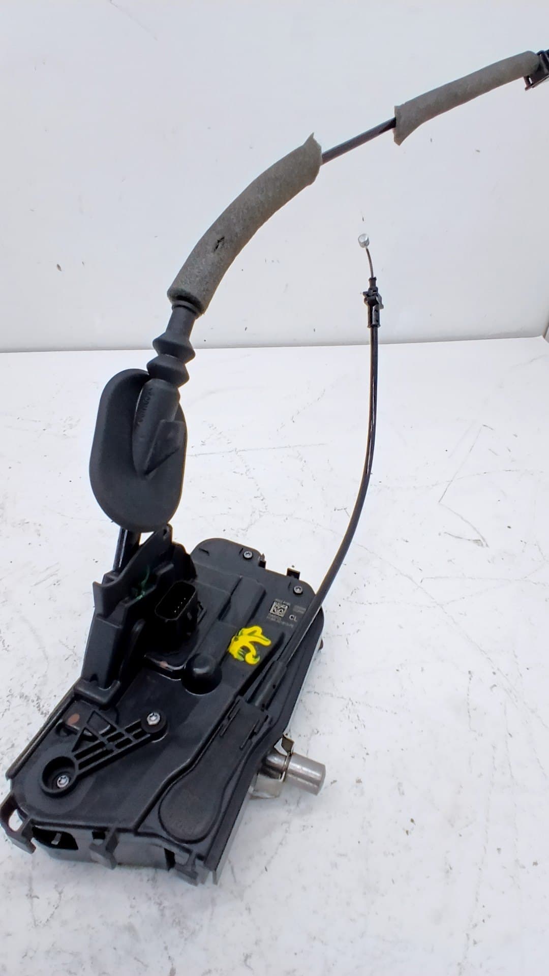 Cerradura puerta delantera izquierda FORD FIESTA