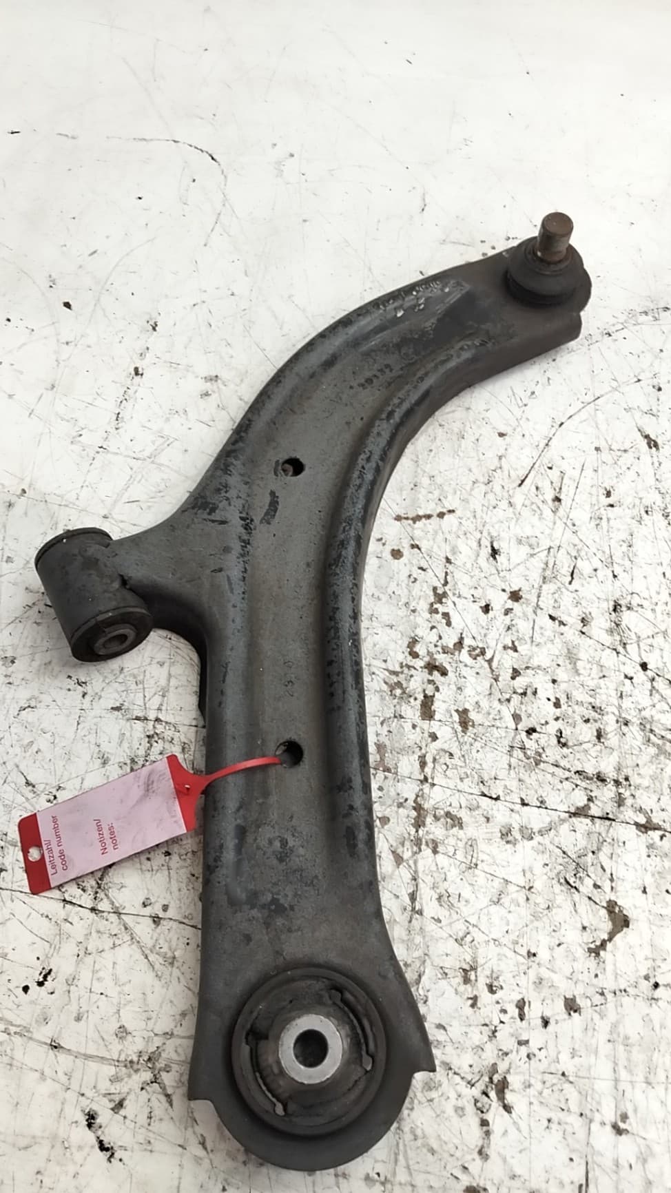 Brazo suspension inferior delantero derecho NISSAN NV 200 (M20)