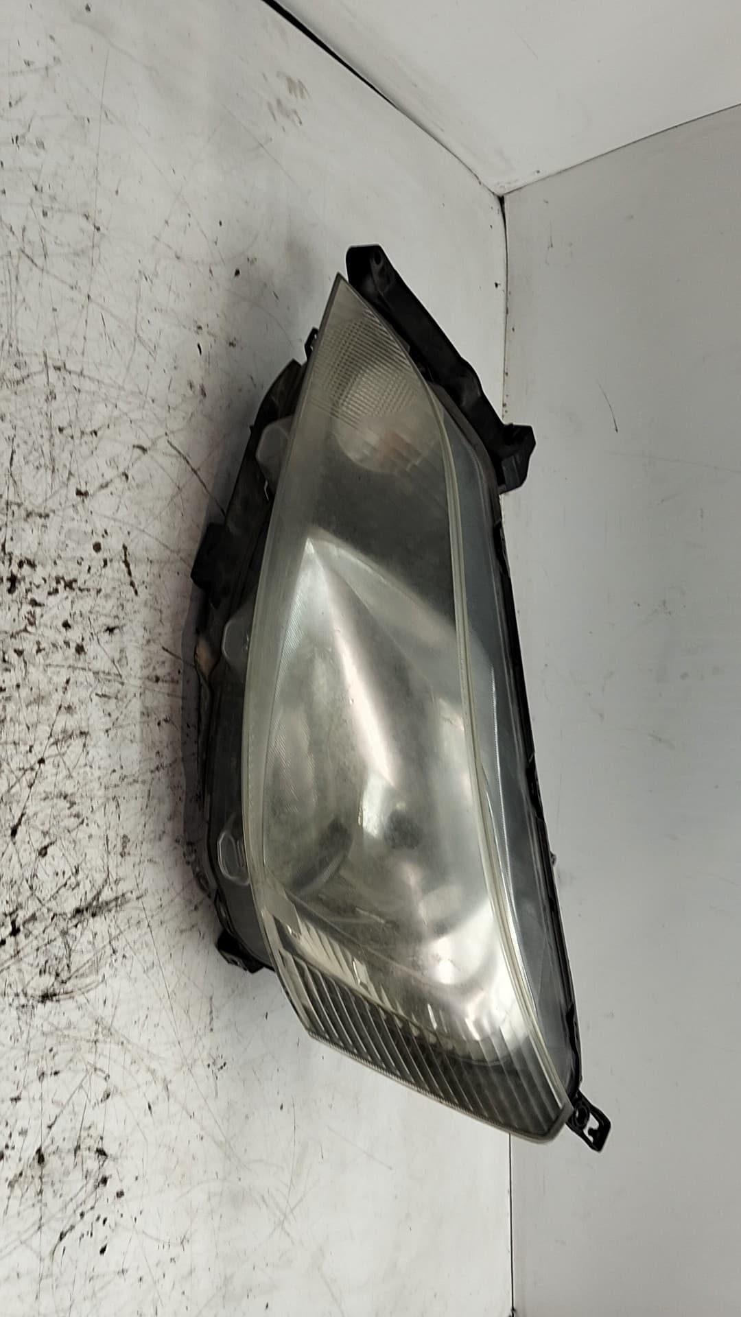 Faro derecho NISSAN NV 200 (M20)