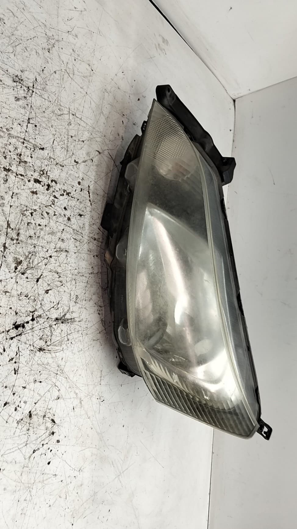 Faro derecho NISSAN NV 200 (M20) 2