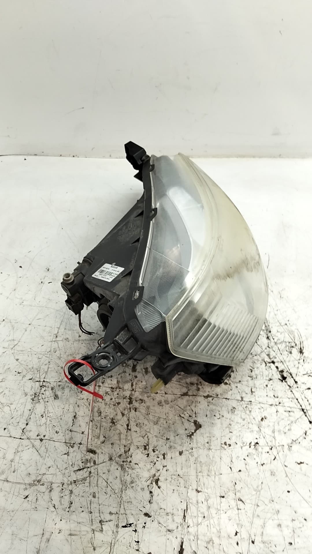 Faro izquierdo NISSAN NV 200 (M20) 3