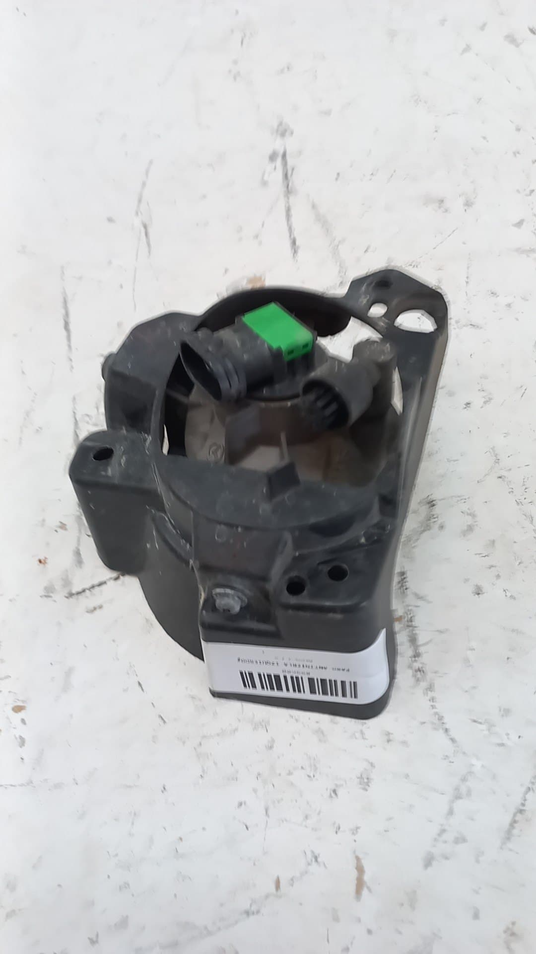 Faro antiniebla izquierdo MAZDA 3 2