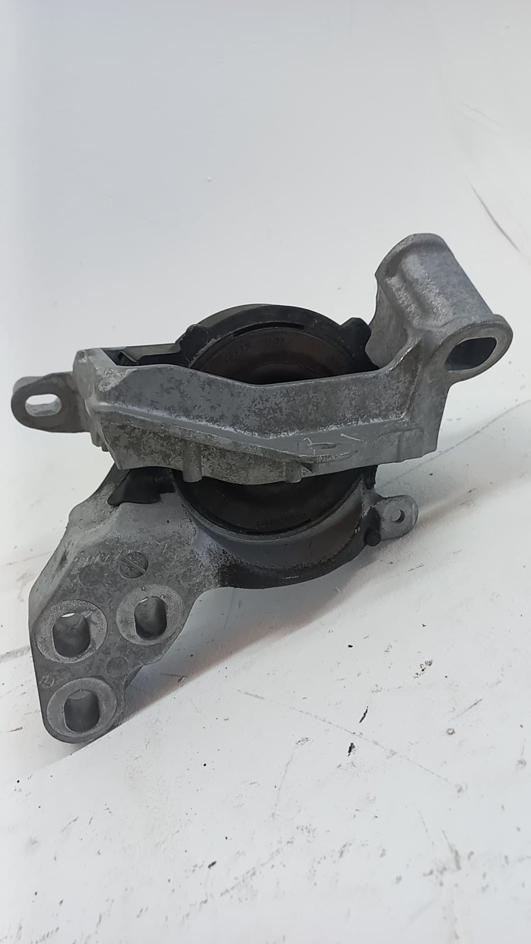 Soporte motor MAZDA 3 3