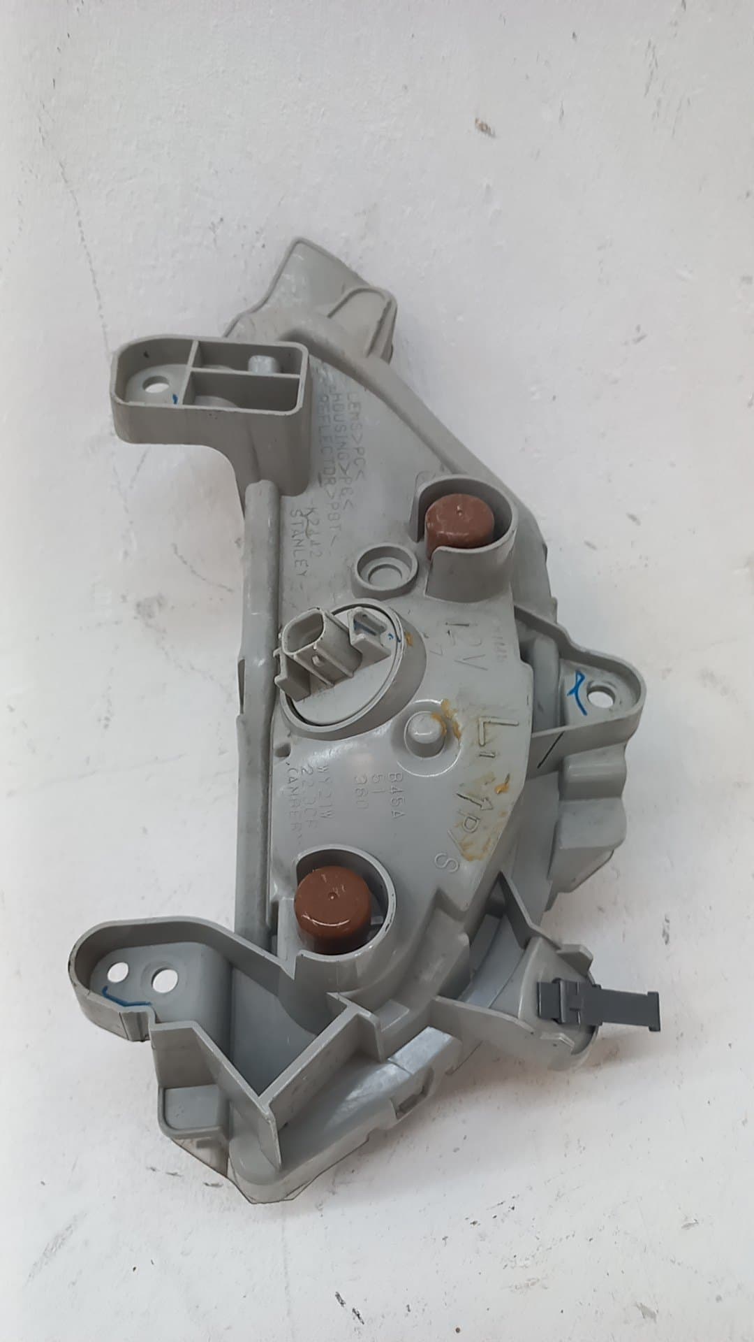 Recambio MAZDA 3 ref. B45A51360A 2