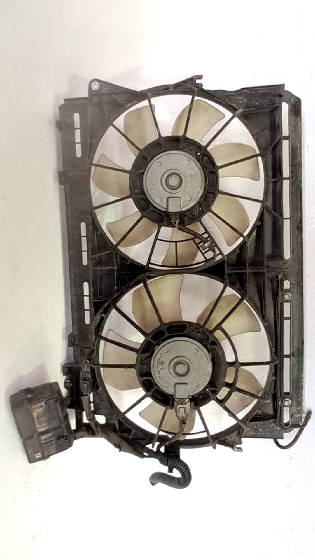 Electroventilador TOYOTA COROLLA VERSO (R1) 2