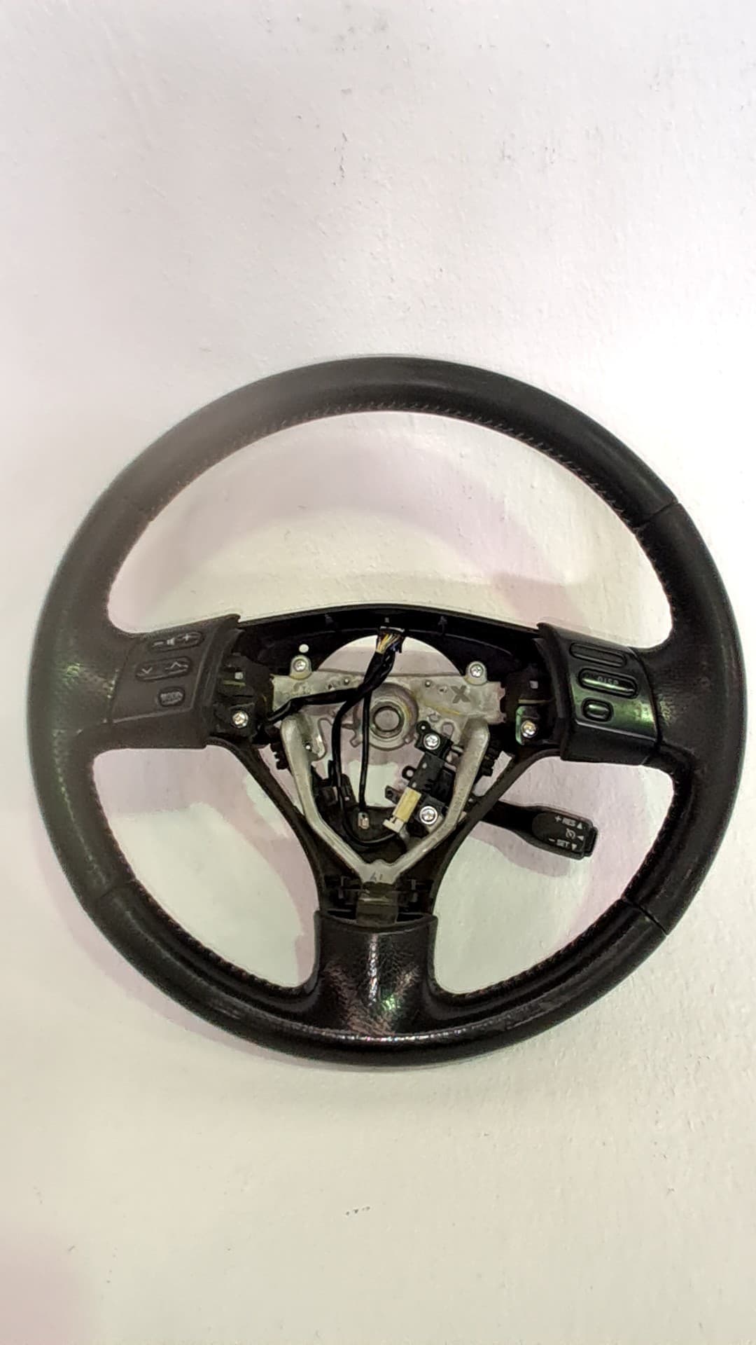 Volante TOYOTA COROLLA VERSO (R1)