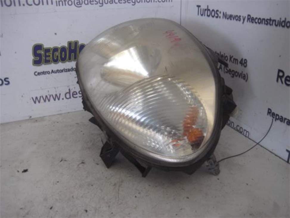 Faro izquierdo RENAULT CLIO II FASE I (B/CBO) 2