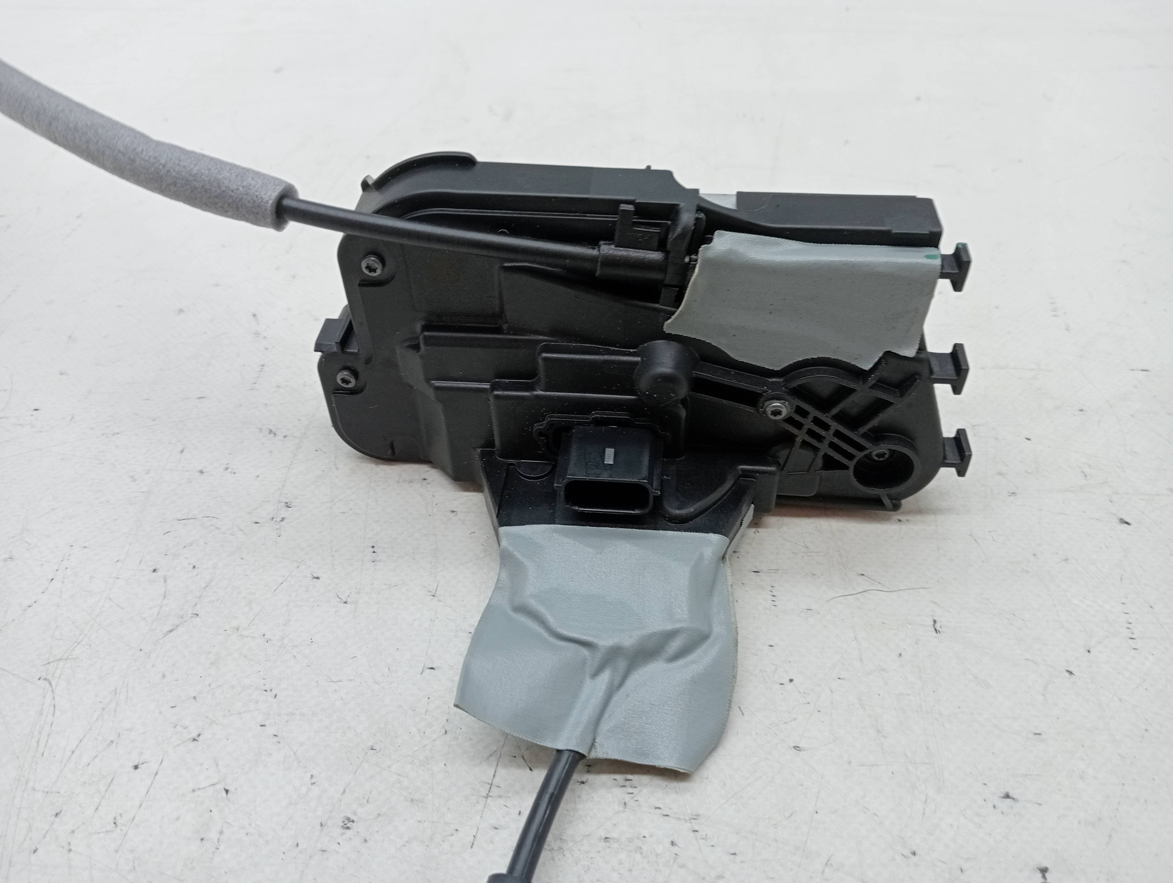 Cerradura puerta trasera izquierda FORD FOCUS 3