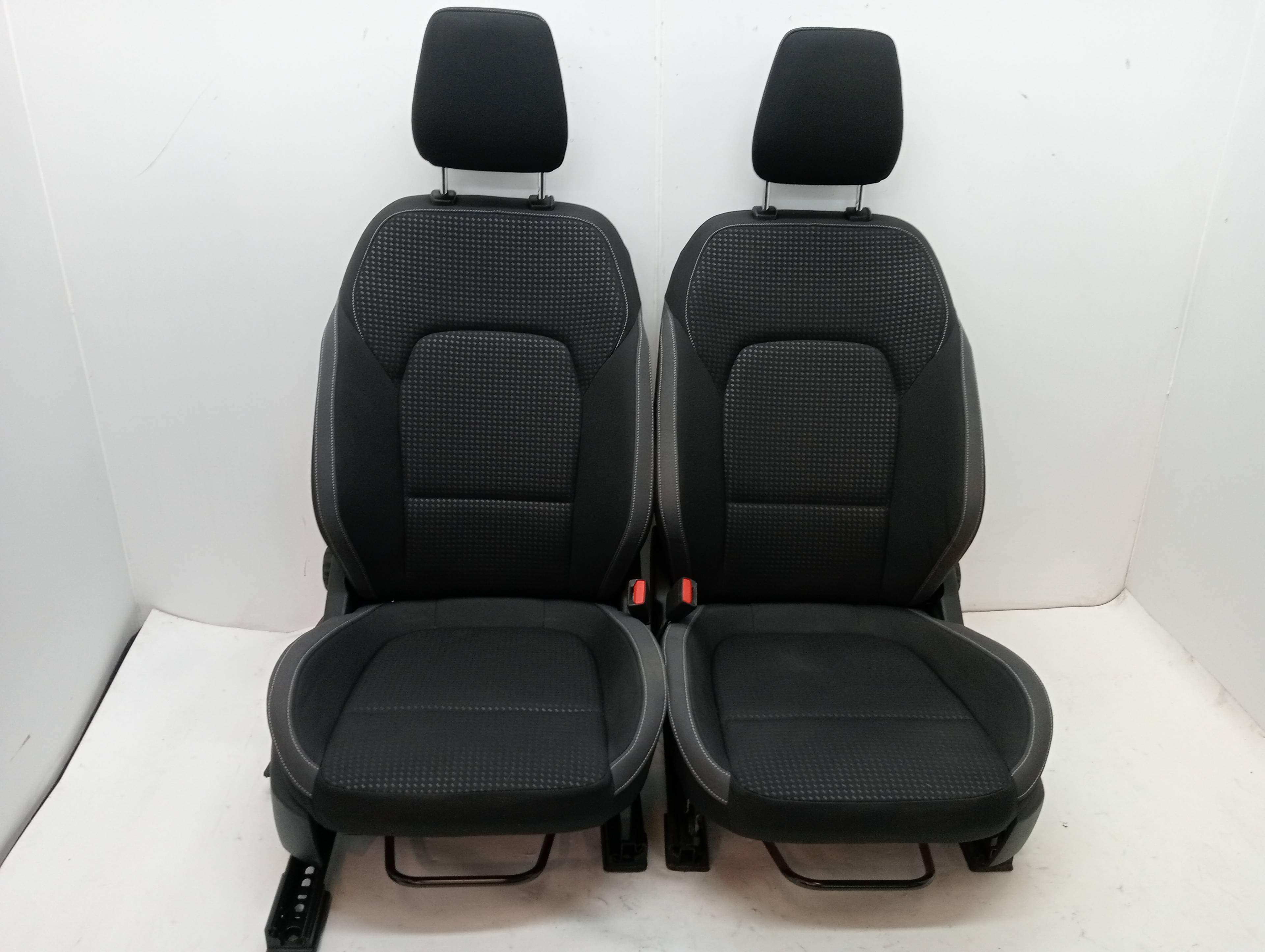 Juego asientos completo FORD FOCUS