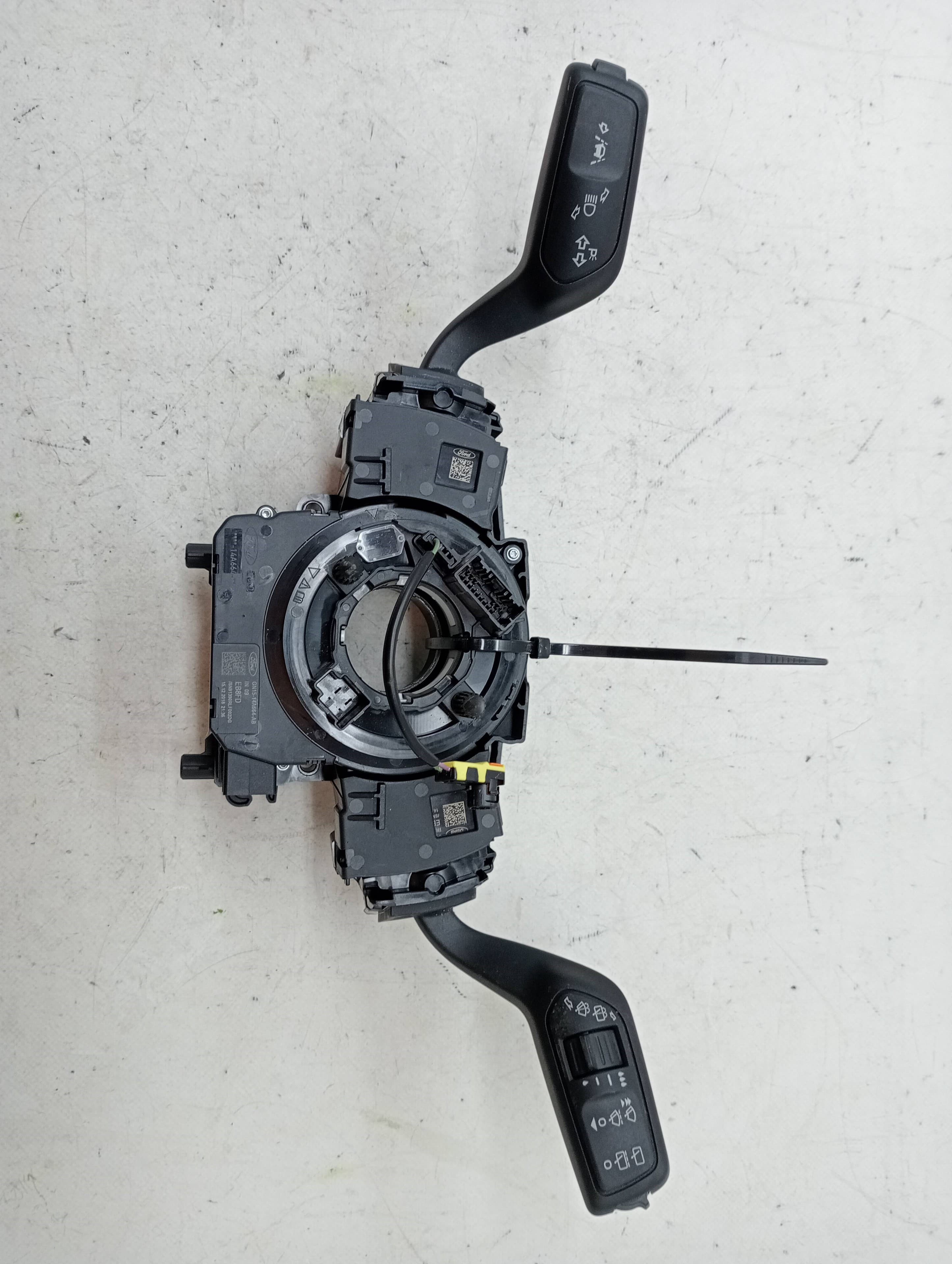 Mando multifuncion FORD FOCUS 3