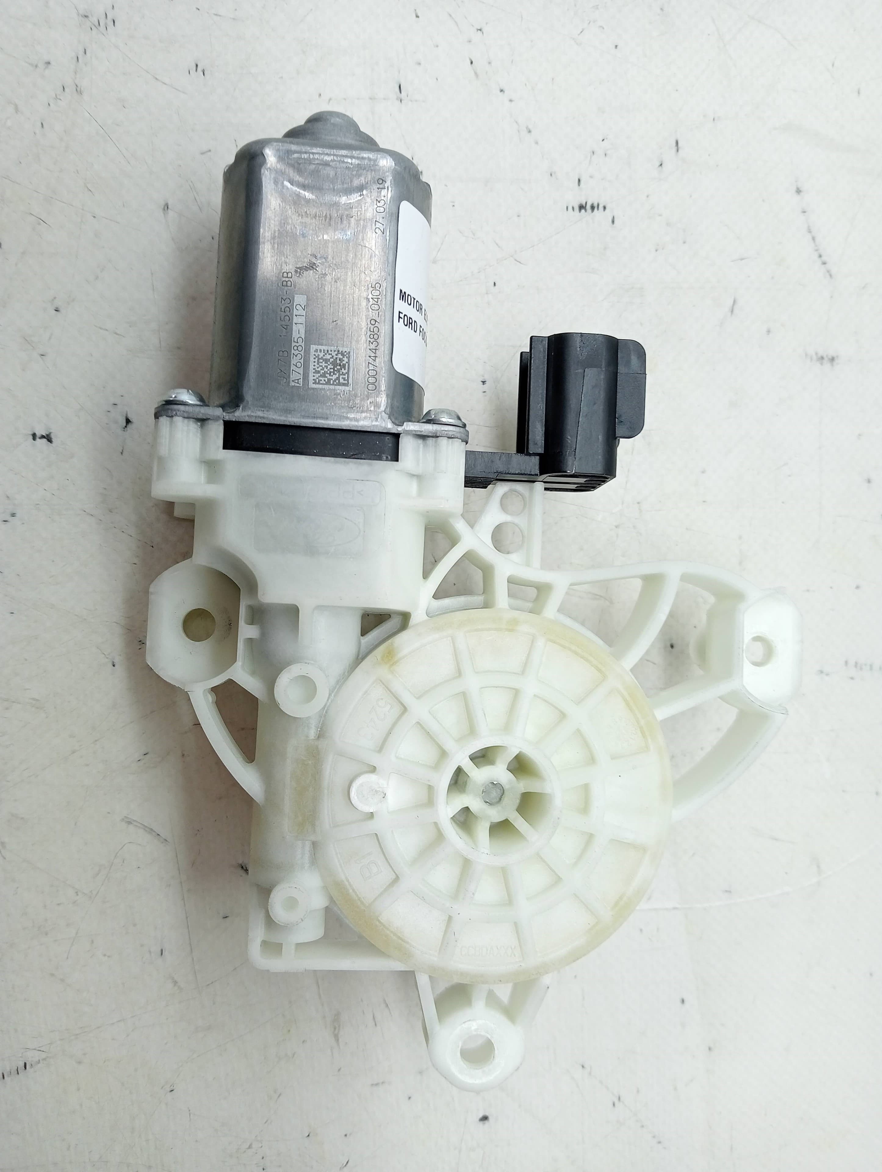Motor elevalunas trasero izquierdo FORD FOCUS 3