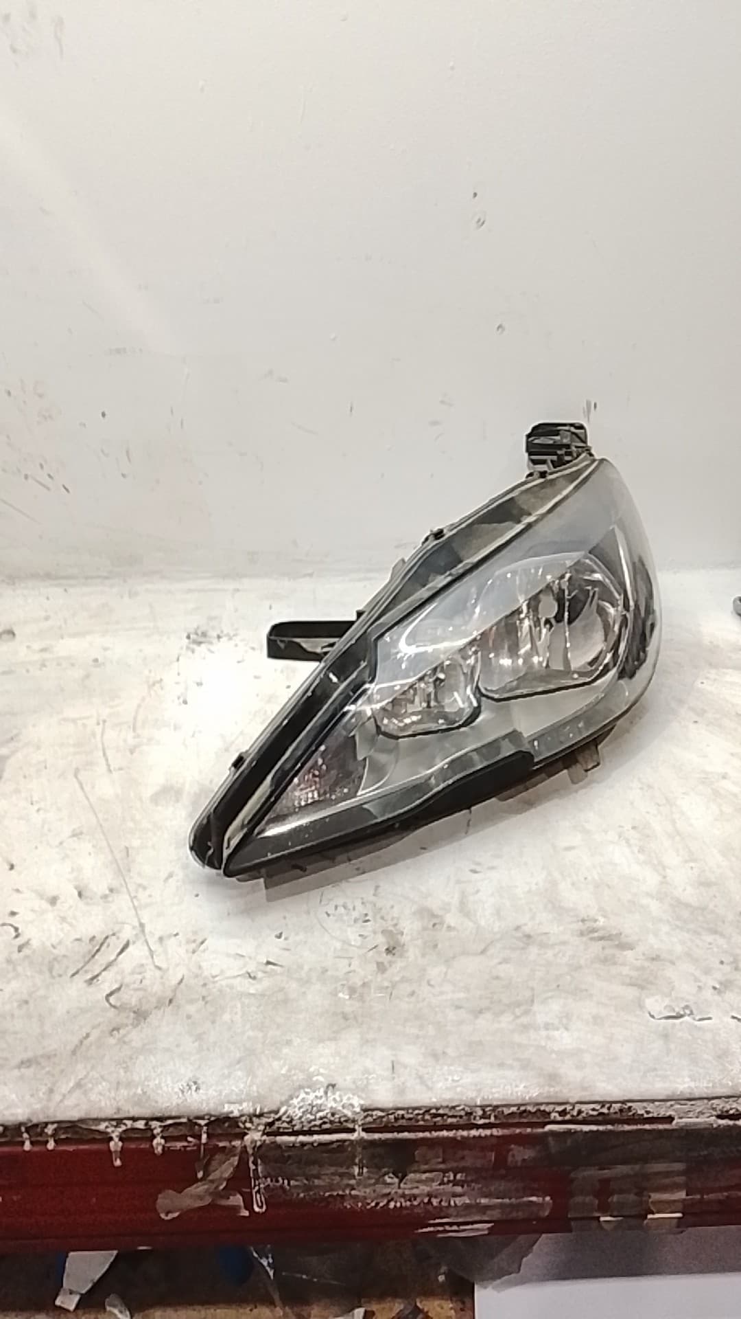 Faro izquierdo PEUGEOT 308
