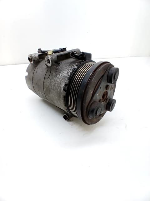 Recambio FORD FOCUS BERLINA (CAP) ref. 1678412 4