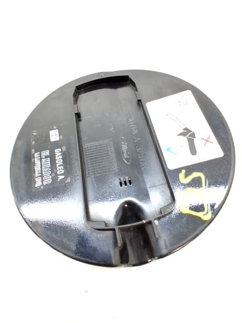 Tapa exterior combustible FORD FOCUS BERLINA (CAP) 2