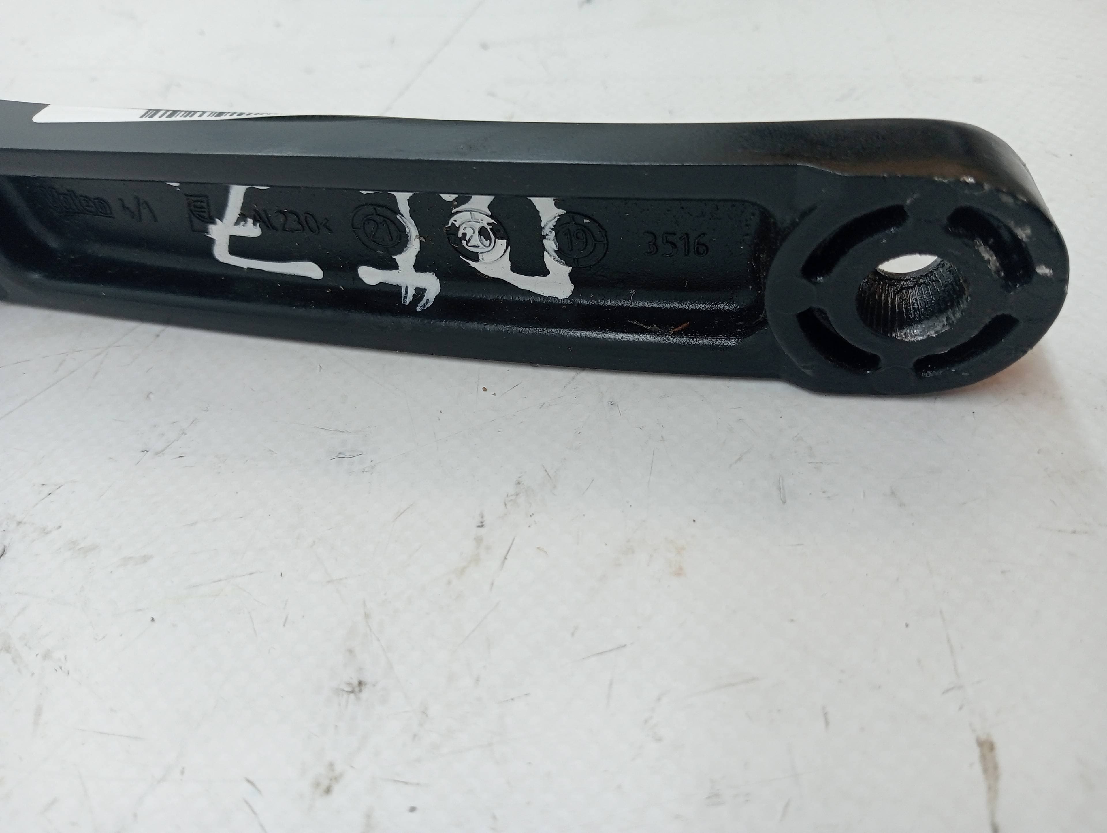 Brazo limpia delantero izquierdo SEAT IBIZA ST (6P8) 3