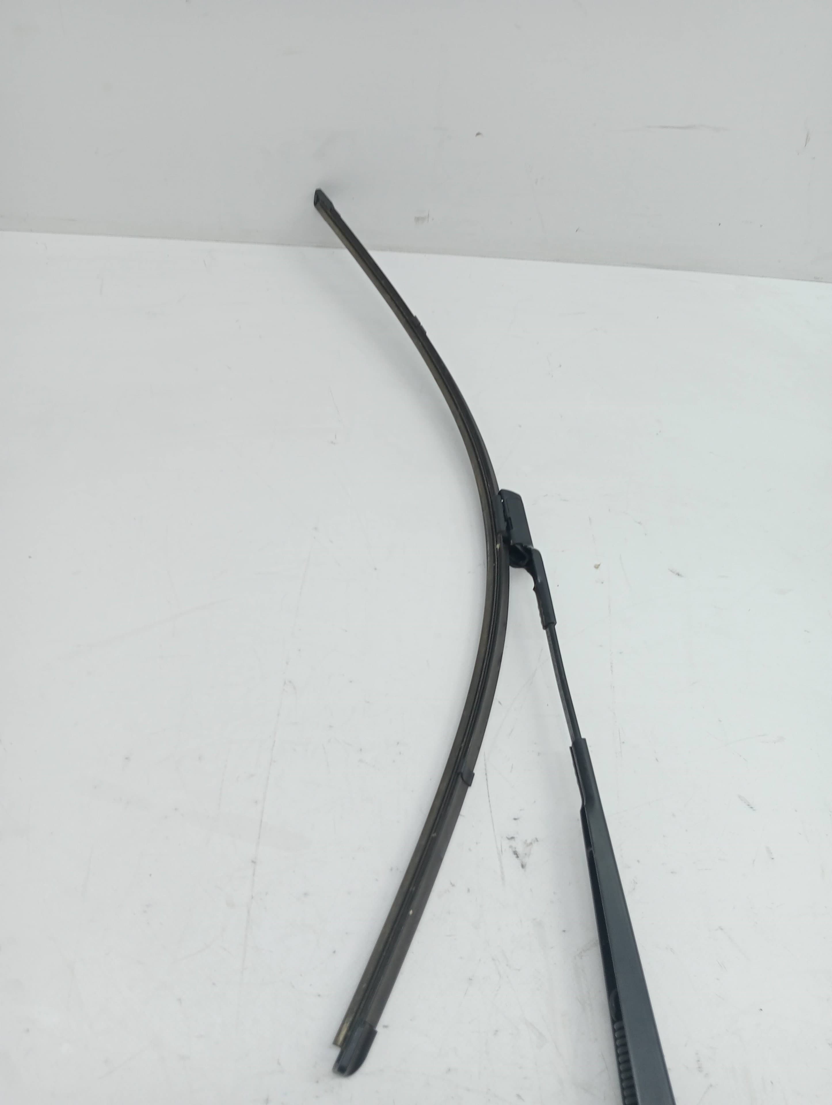 Brazo limpia delantero izquierdo SEAT IBIZA ST (6P8) 2