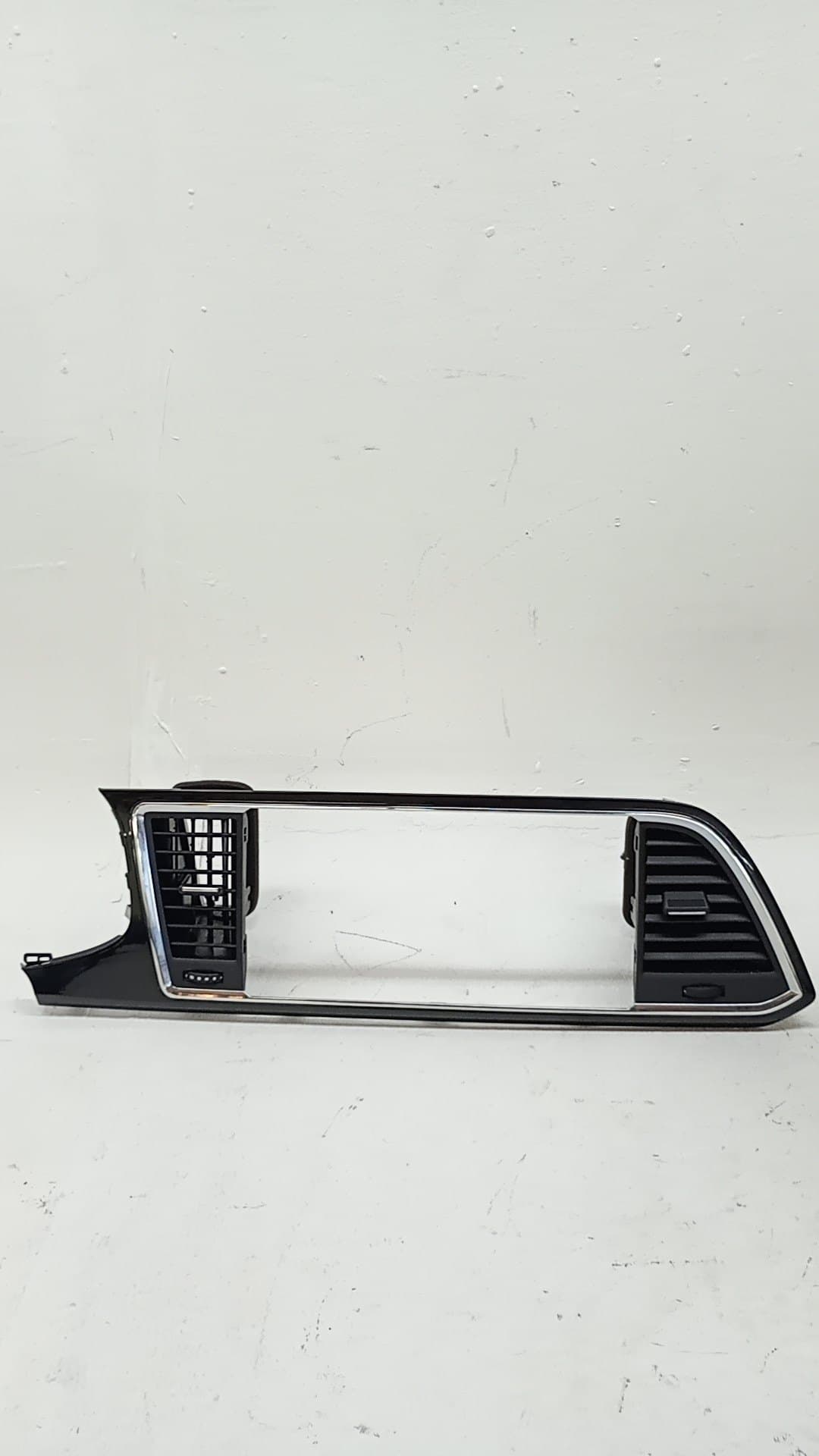 Recambio SEAT ATECA (KH7) ref. 576819110A 5