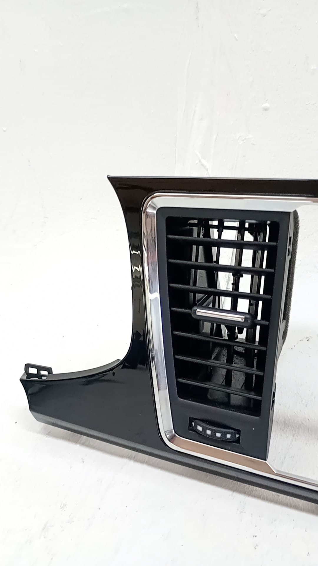 Recambio SEAT ATECA (KH7) ref. 576819110A 3
