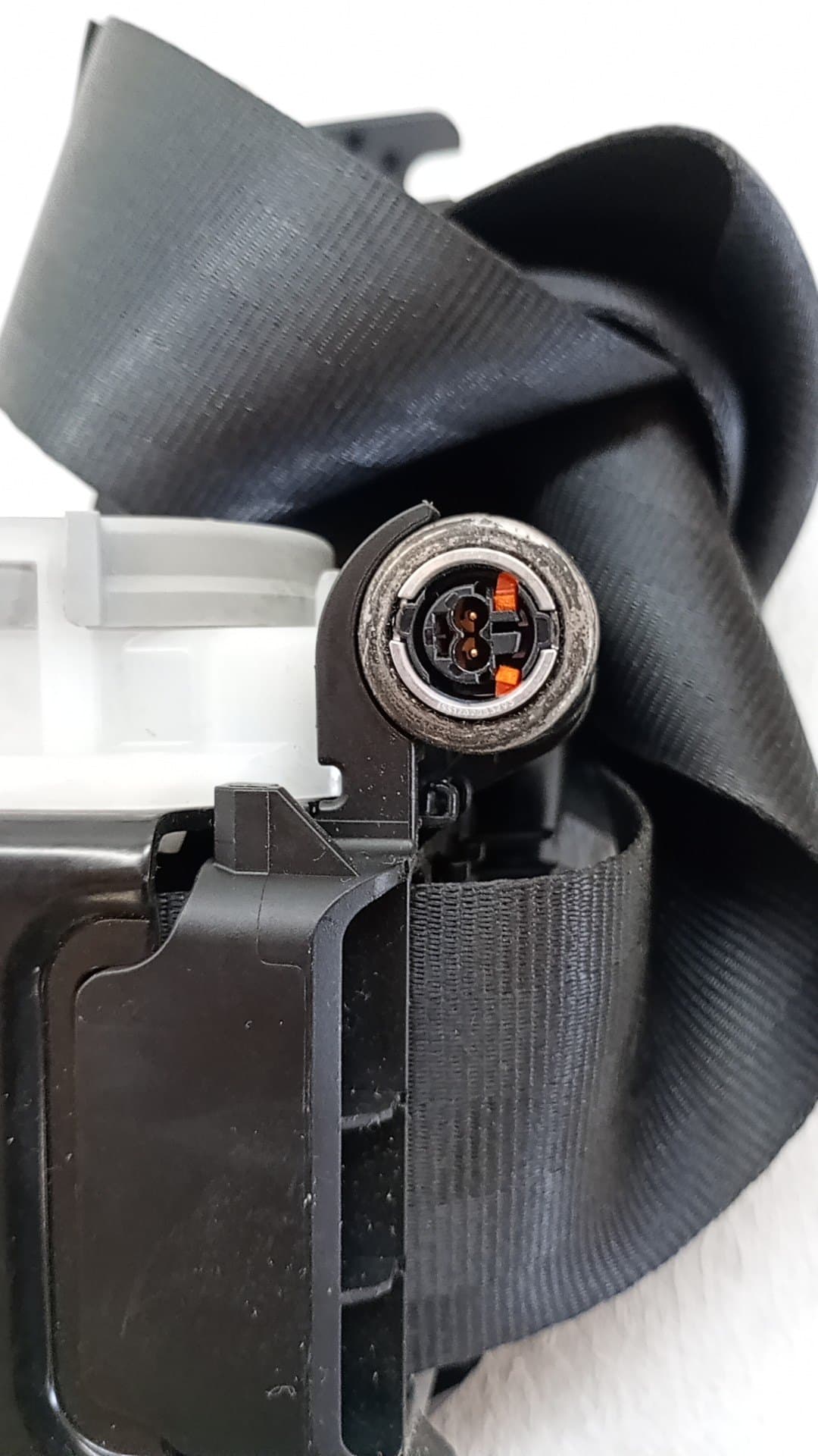 Cinturon seguridad delantero derecho SEAT ATECA (KH7)