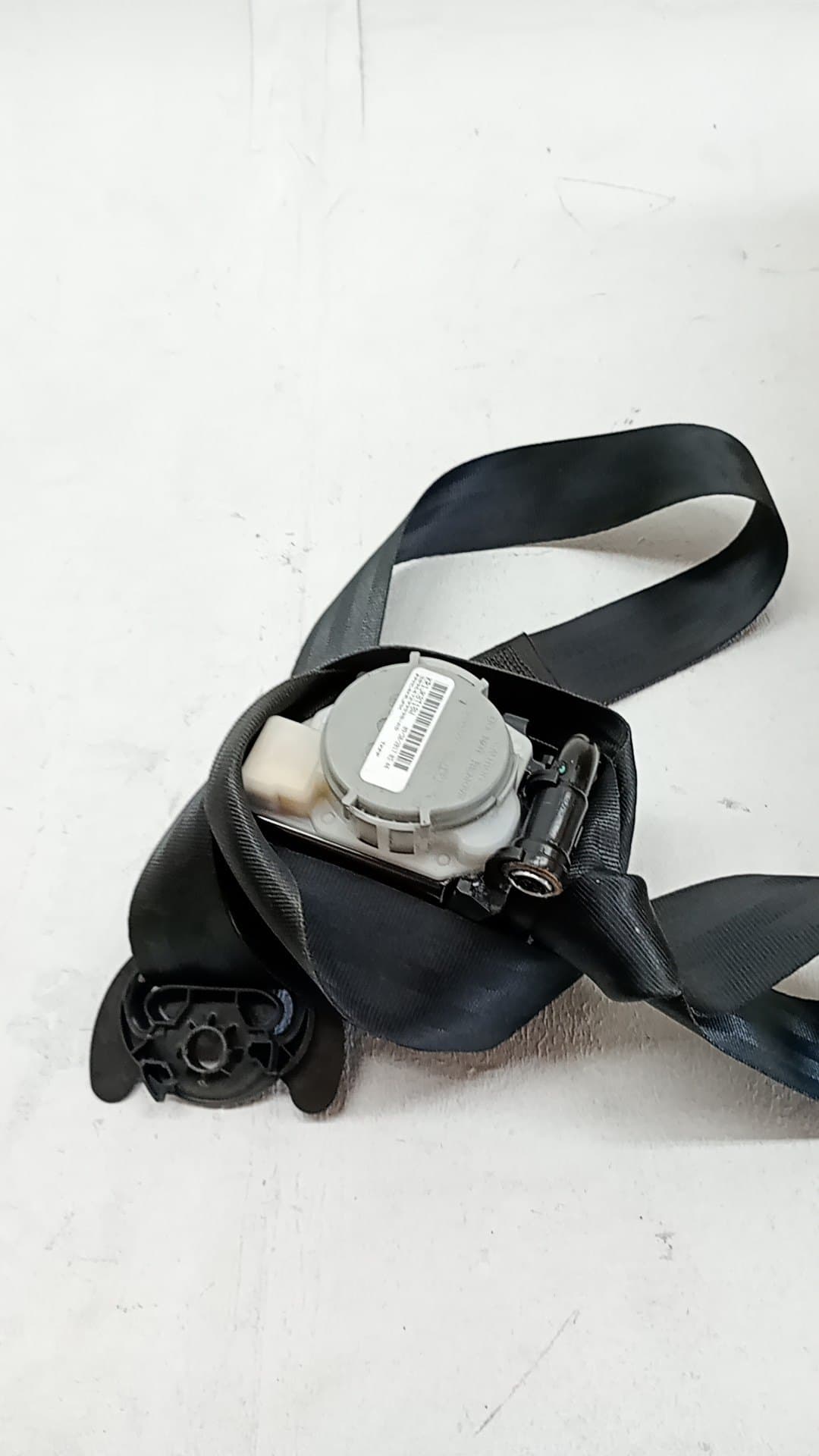 Cinturon seguridad delantero izquierdo SEAT ATECA (KH7) 3