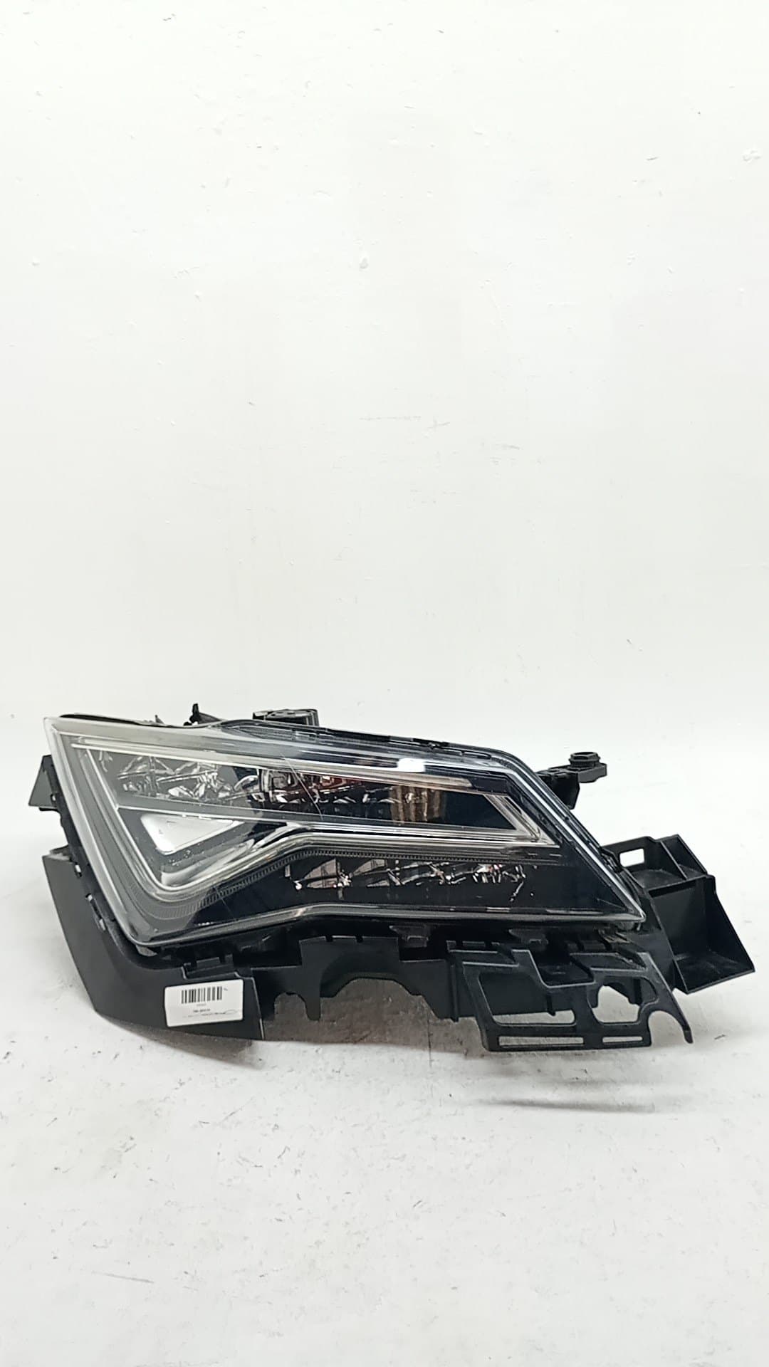 Faro derecho SEAT ATECA (KH7) 5