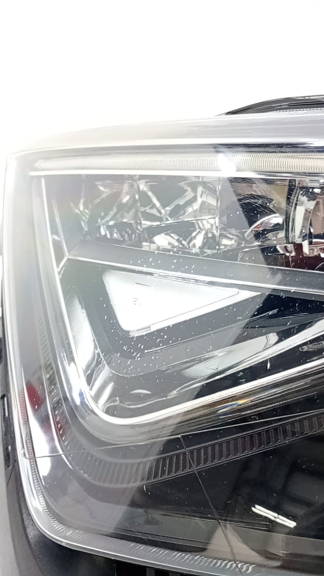 Faro derecho SEAT ATECA (KH7) 4