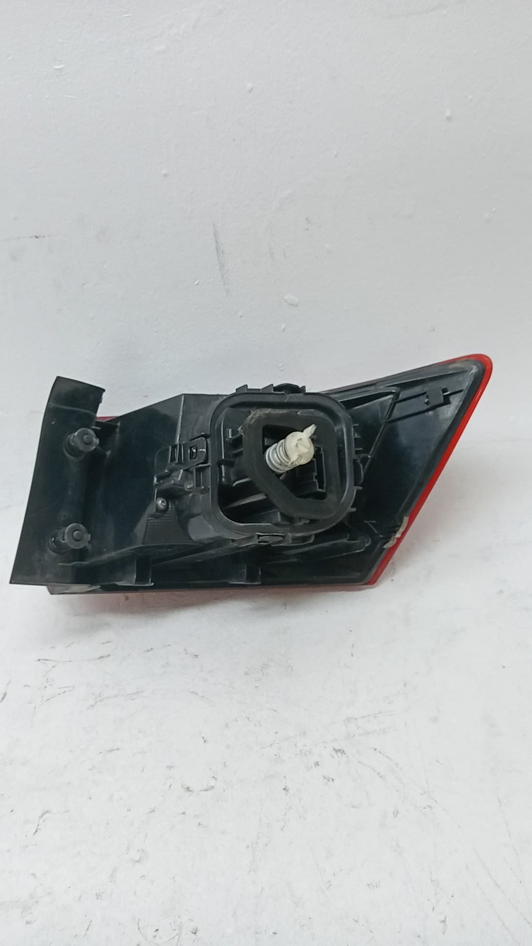 Piloto trasero izquierdo SEAT ATECA (KH7) 2