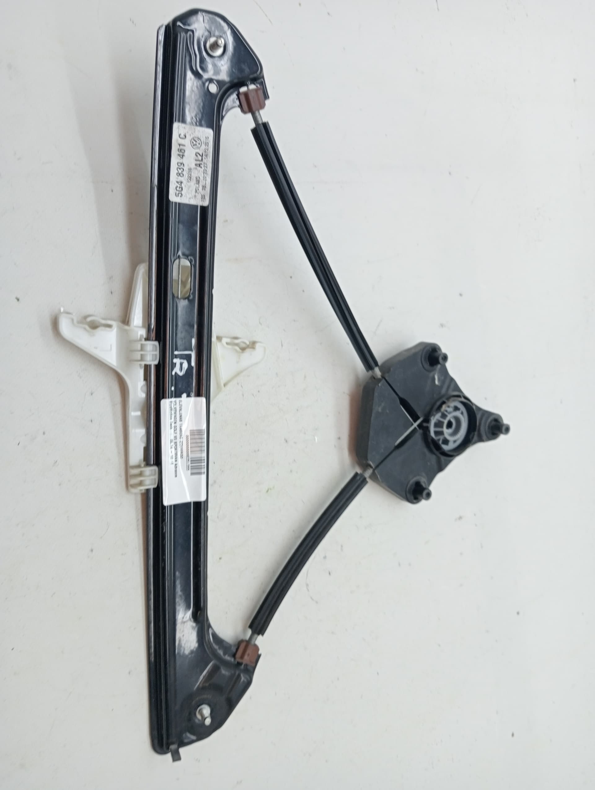 Elevalunas trasero izquierdo VOLKSWAGEN GOLF VII SPORTSVAN
