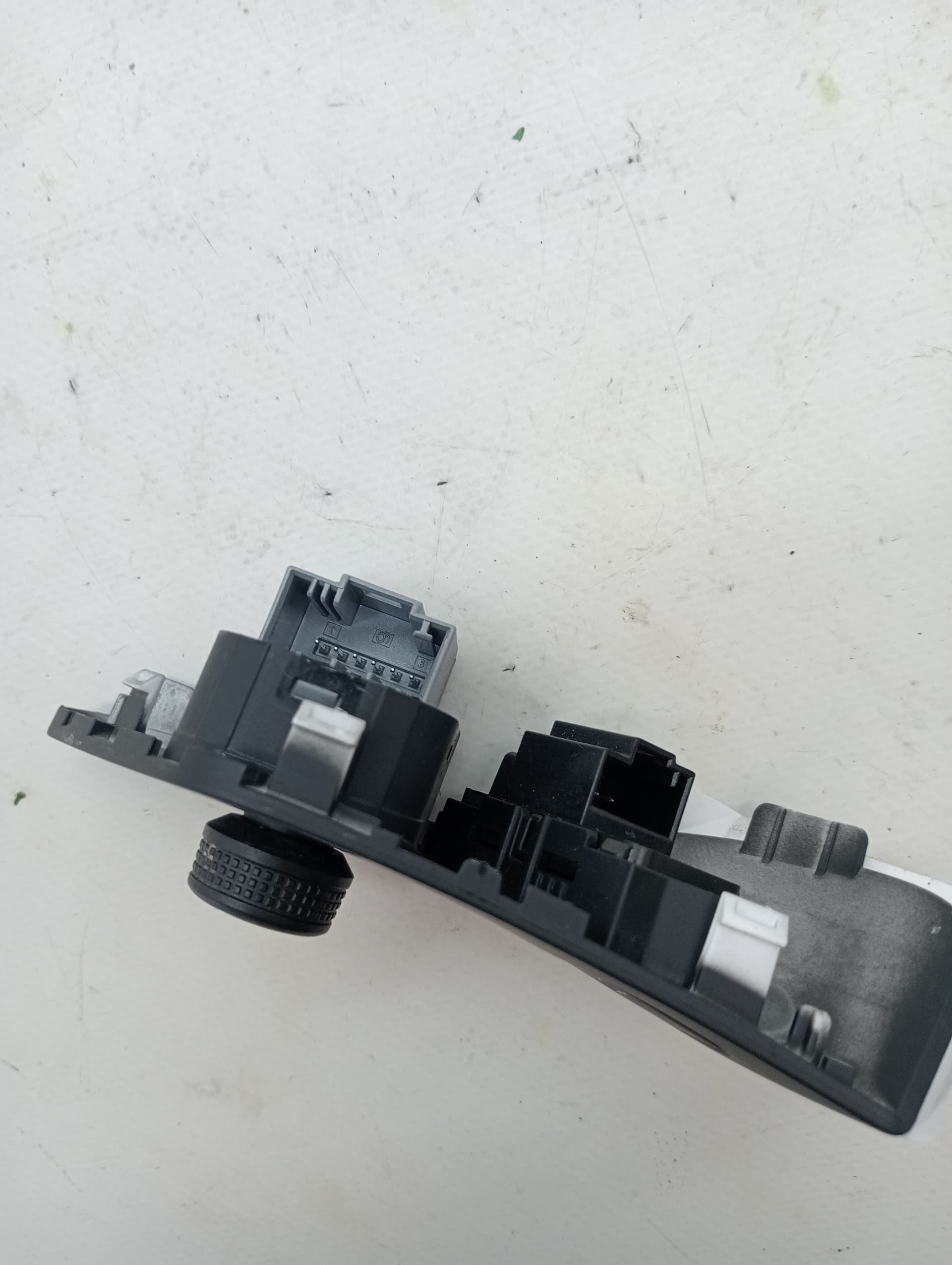 Mando retrovisor VOLKSWAGEN GOLF VII SPORTSVAN 2