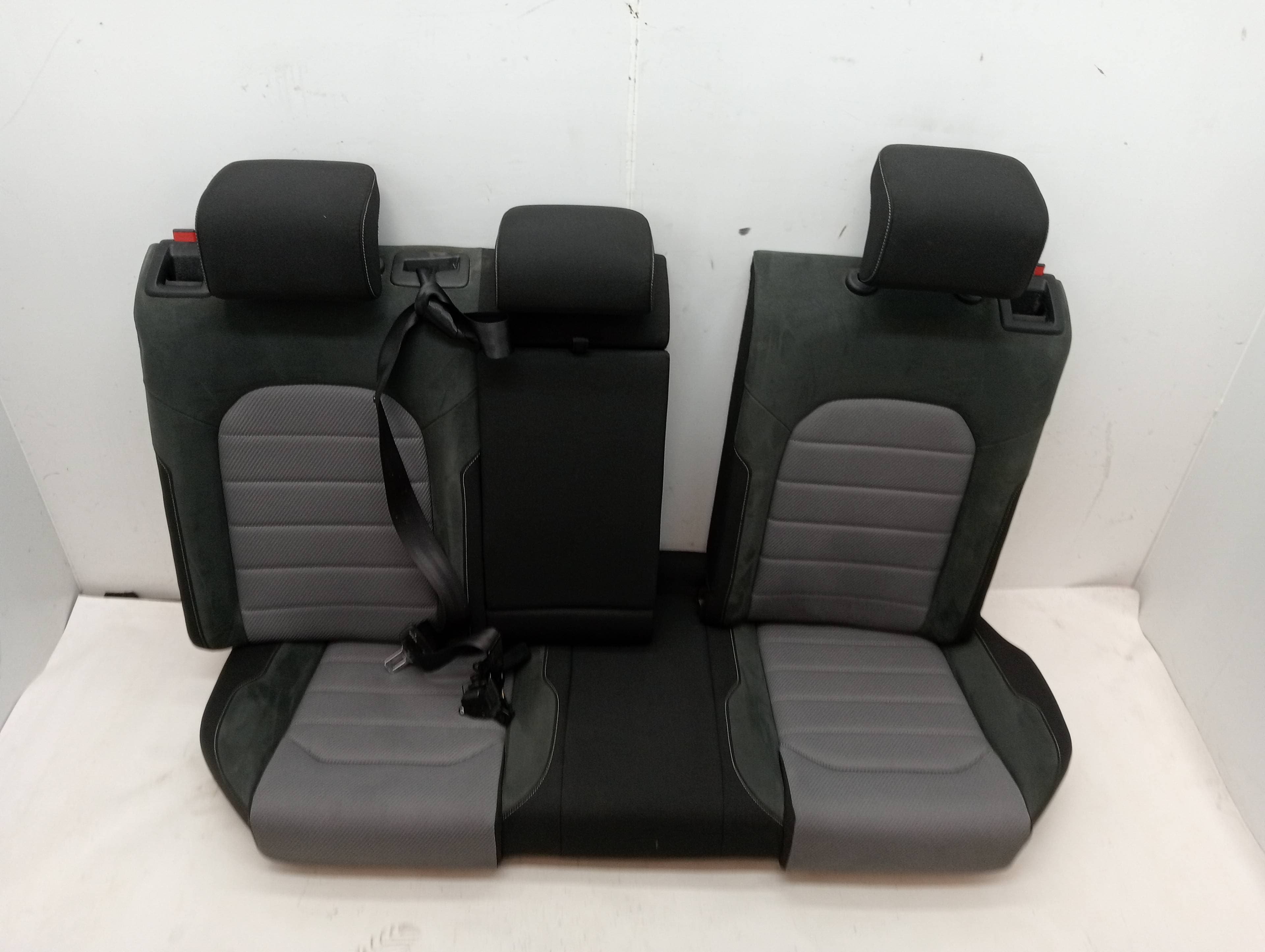 Cerradura asientos traseros VOLKSWAGEN GOLF VII SPORTSVAN