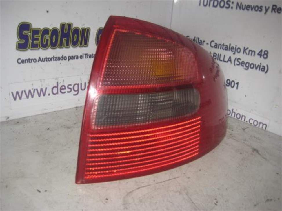 Piloto trasero derecho AUDI A6 BERLINA (4B2) 3