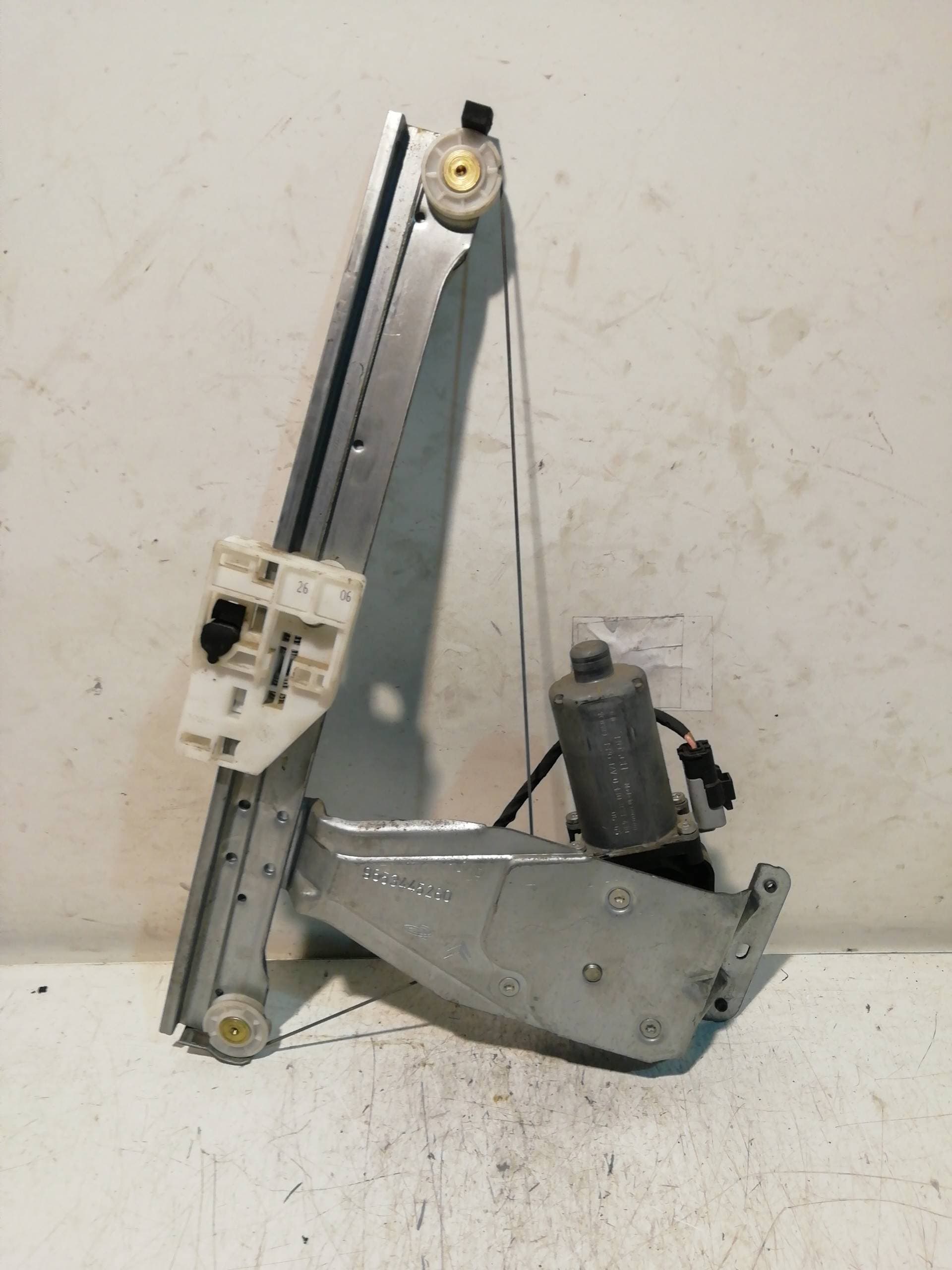 Elevalunas trasero derecho CITROEN C3 5