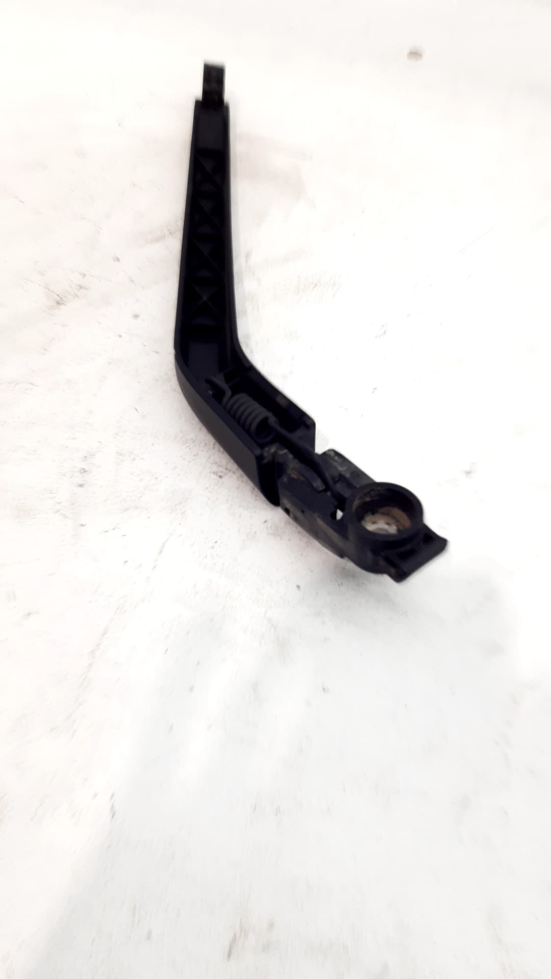 Brazo limpia trasero FIAT FREEMONT (345) 2