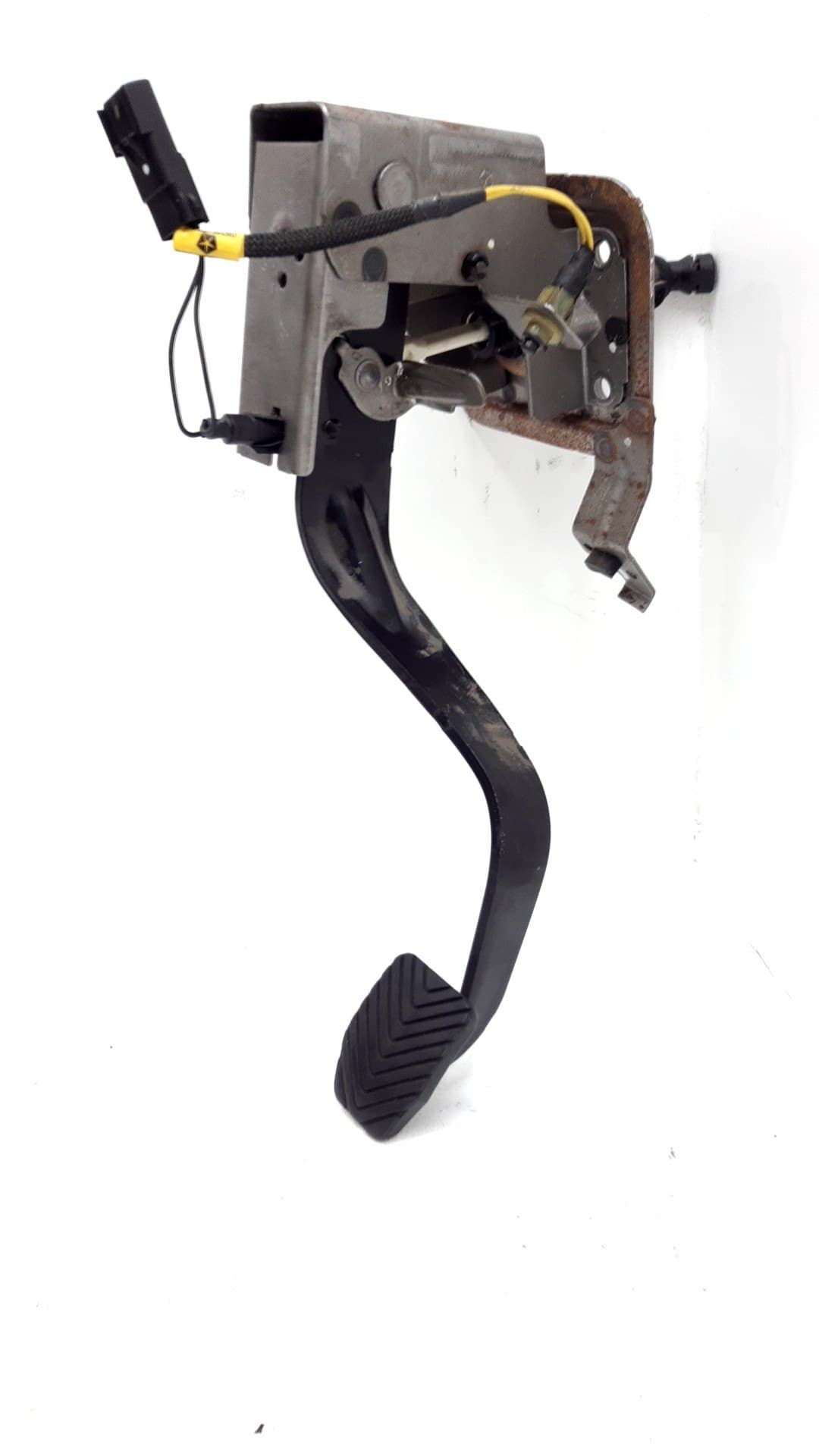 Pedal embrague FIAT FREEMONT (345) 3