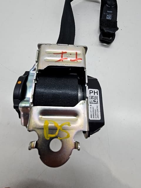 Cinturon seguridad trasero izquierdo DACIA SANDERO 4