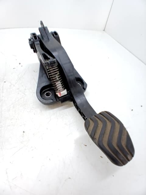 Pedal embrague DACIA SANDERO