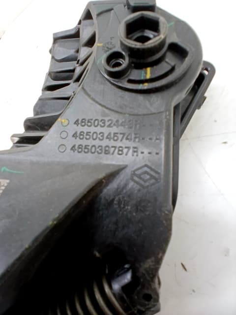 Pedal embrague DACIA SANDERO 2