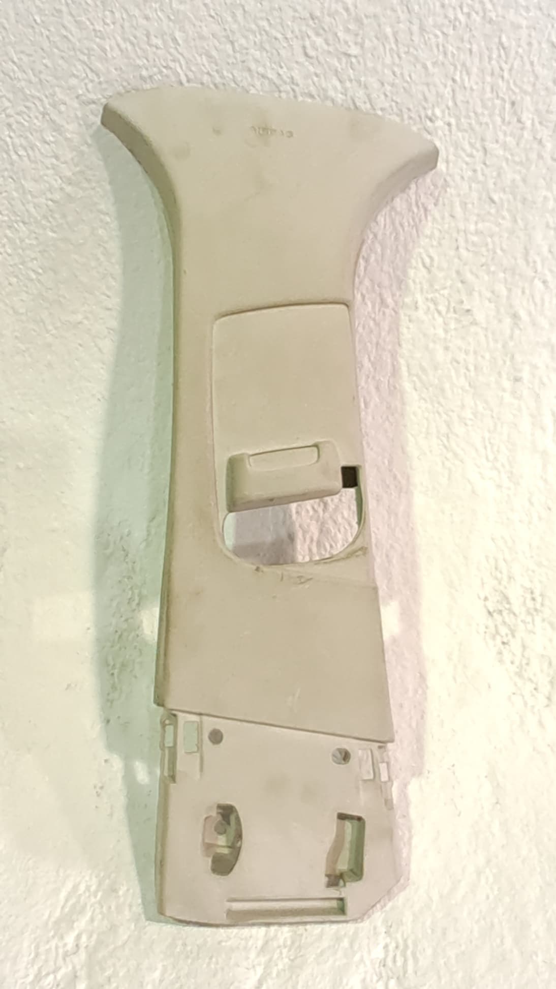 Moldura interior FORD KUGA (CBS)