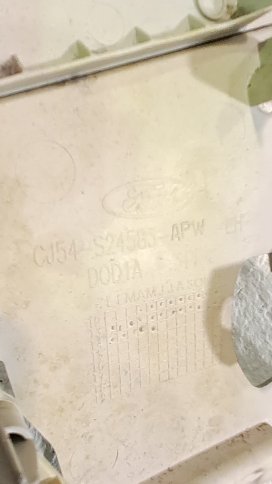 Moldura interior FORD KUGA (CBS) 2