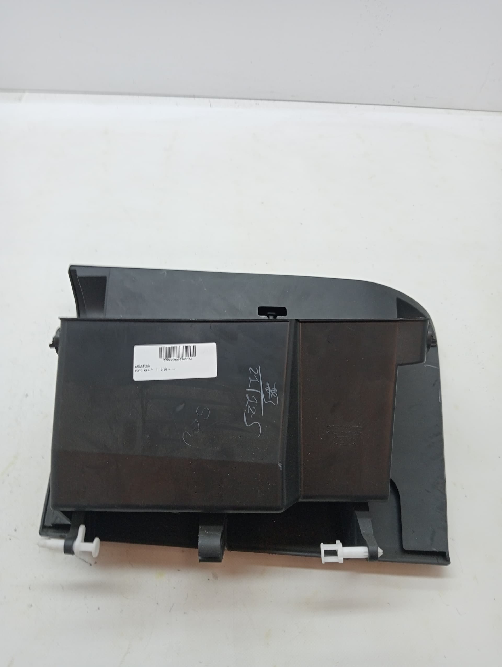 Guantera FORD KA+