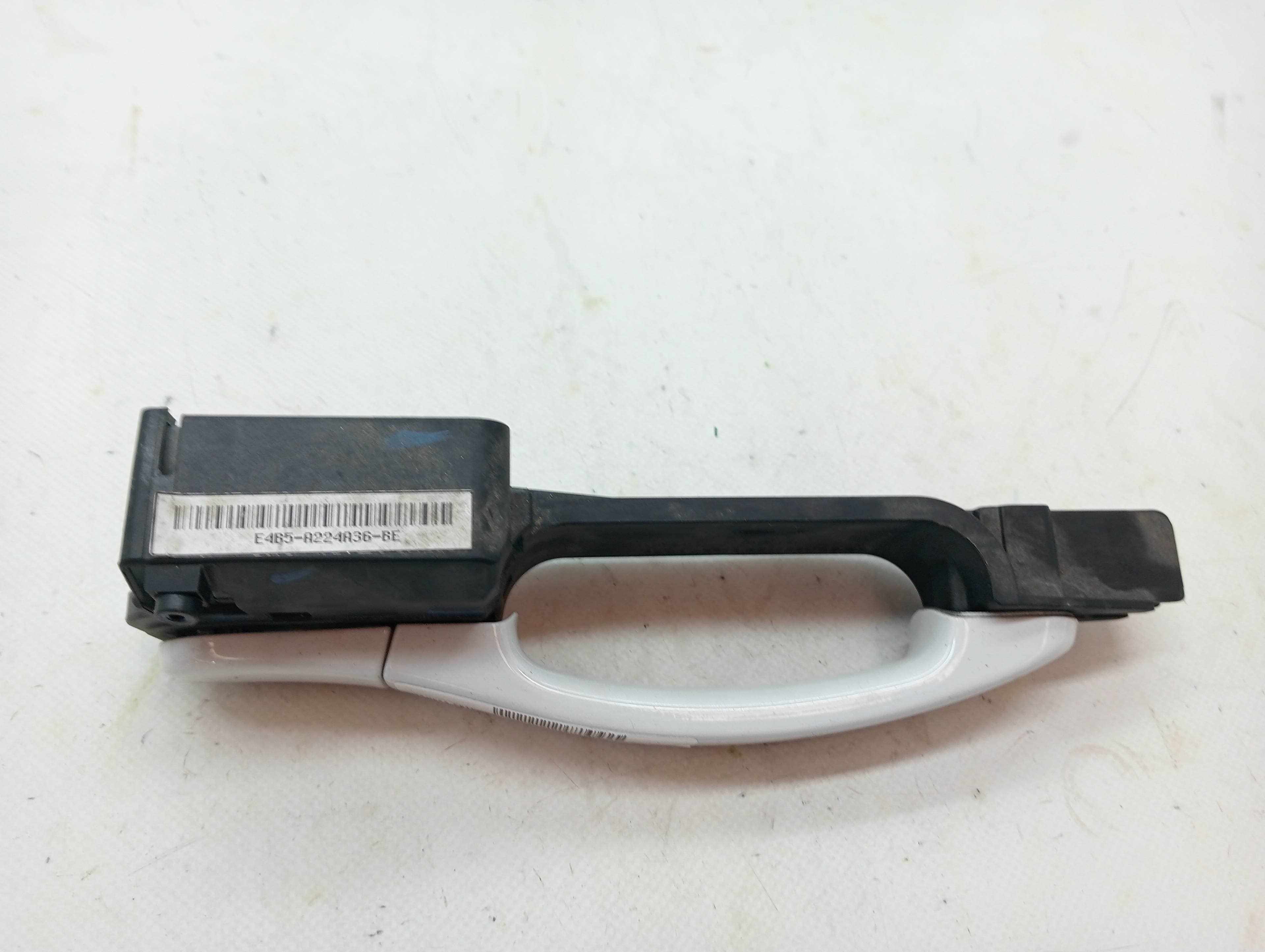 Maneta exterior trasera derecha FORD KA+ 3