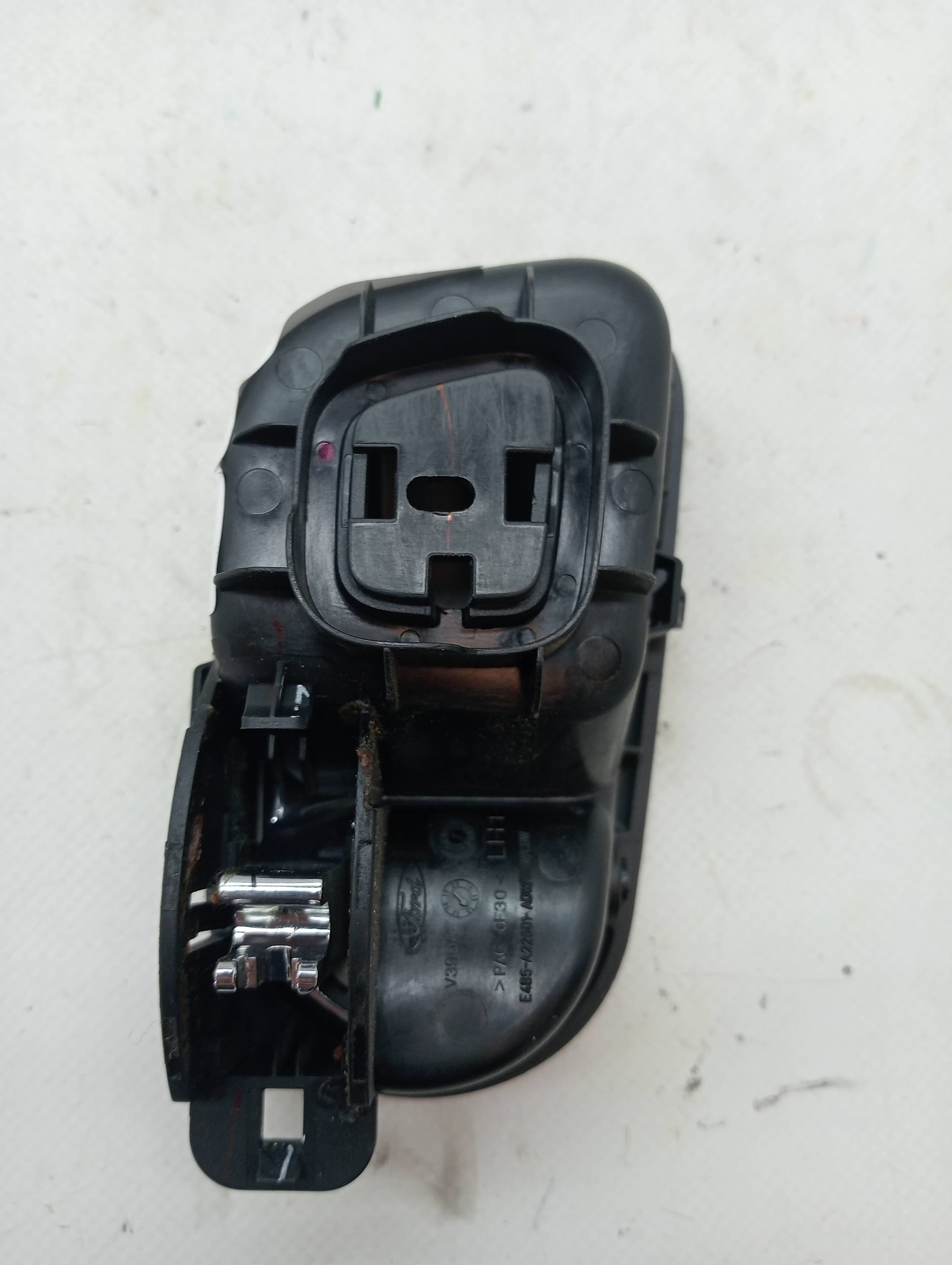Maneta interior delantera izquierda FORD KA+ 3