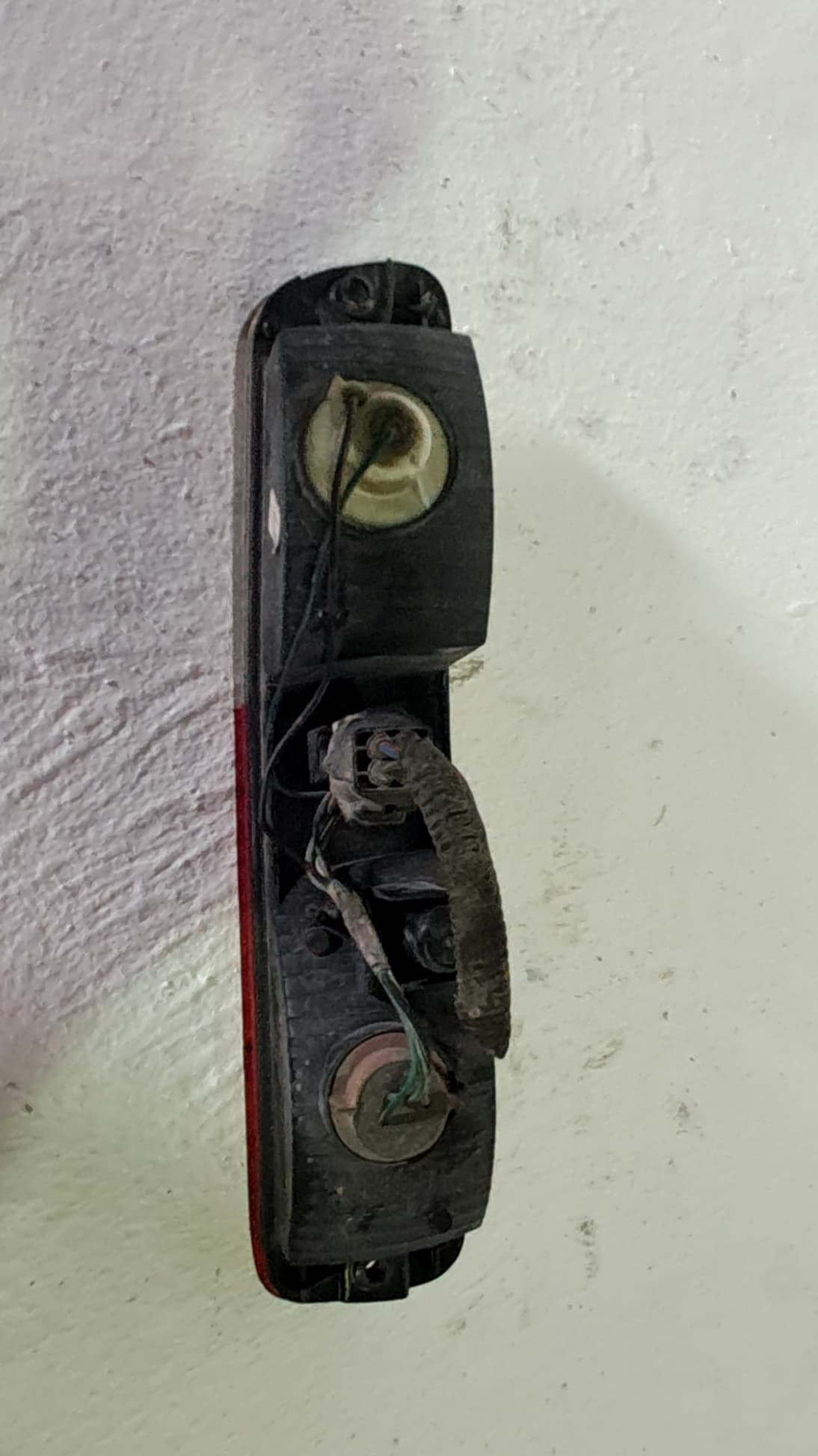Faro antiniebla trasero derecho MITSUBISHI MONTERO (V60/V70) 2