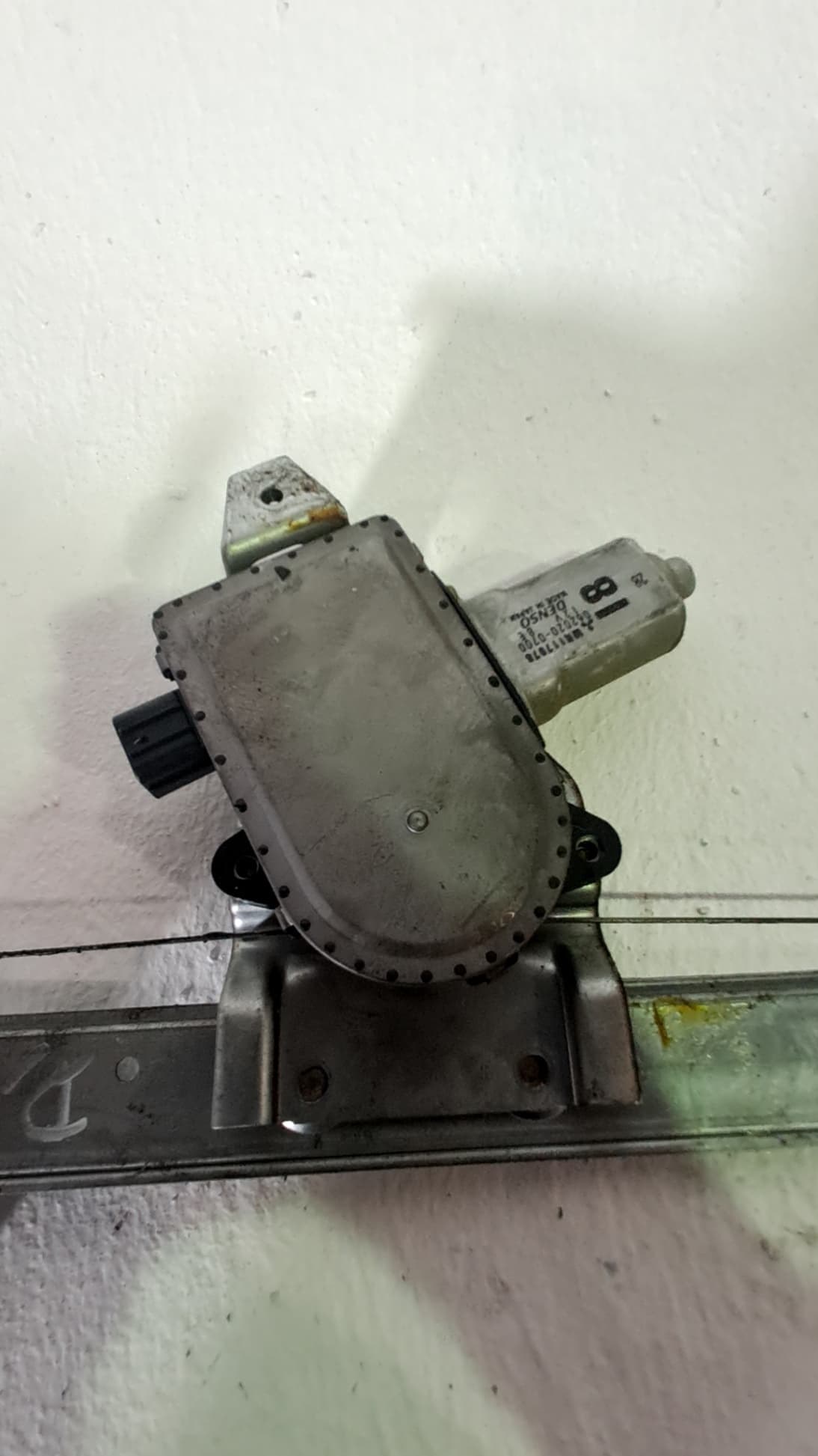 Motor elevalunas delantero derecho MITSUBISHI MONTERO (V60/V70) 3