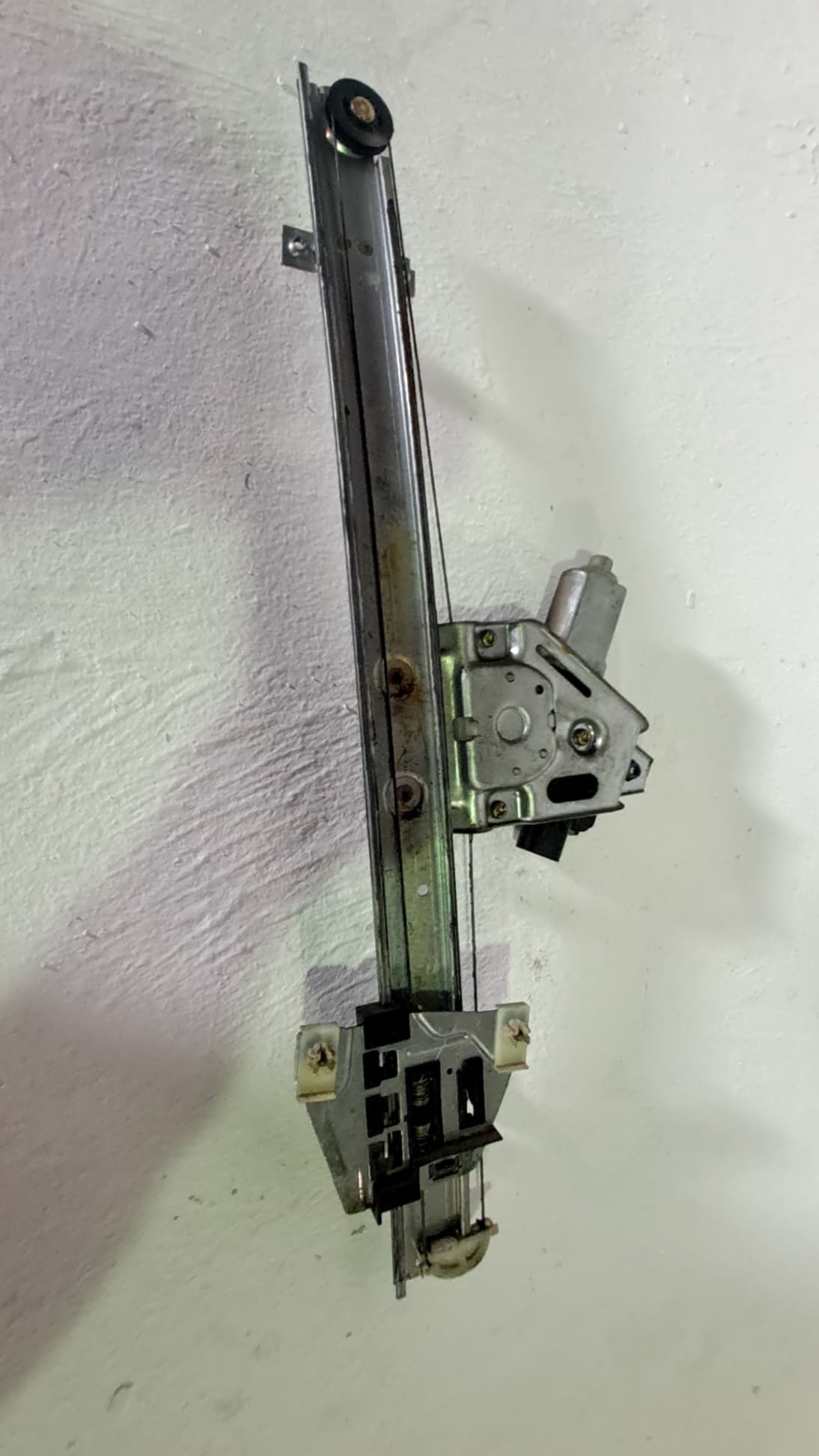 Motor elevalunas delantero derecho MITSUBISHI MONTERO (V60/V70) 2